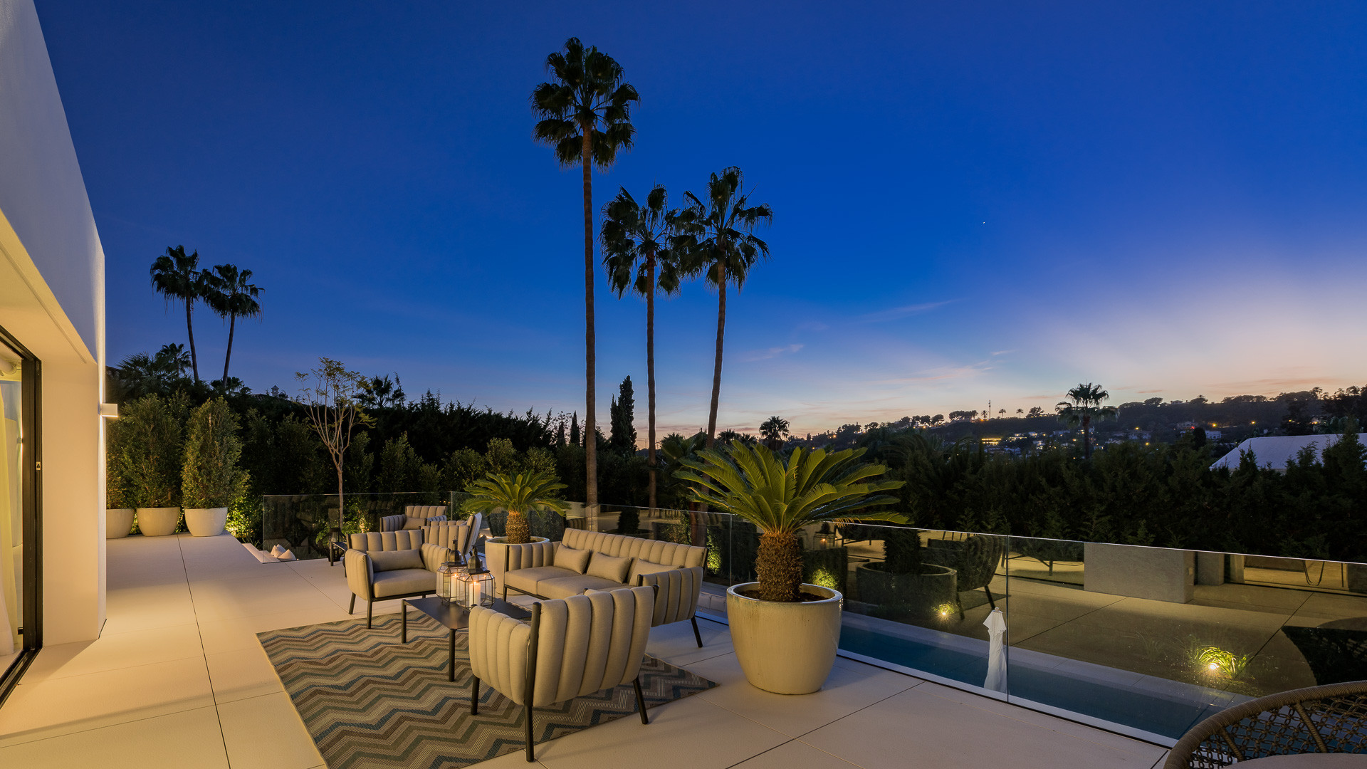 Villa en Nueva Andalucia, Marbella - Image 31