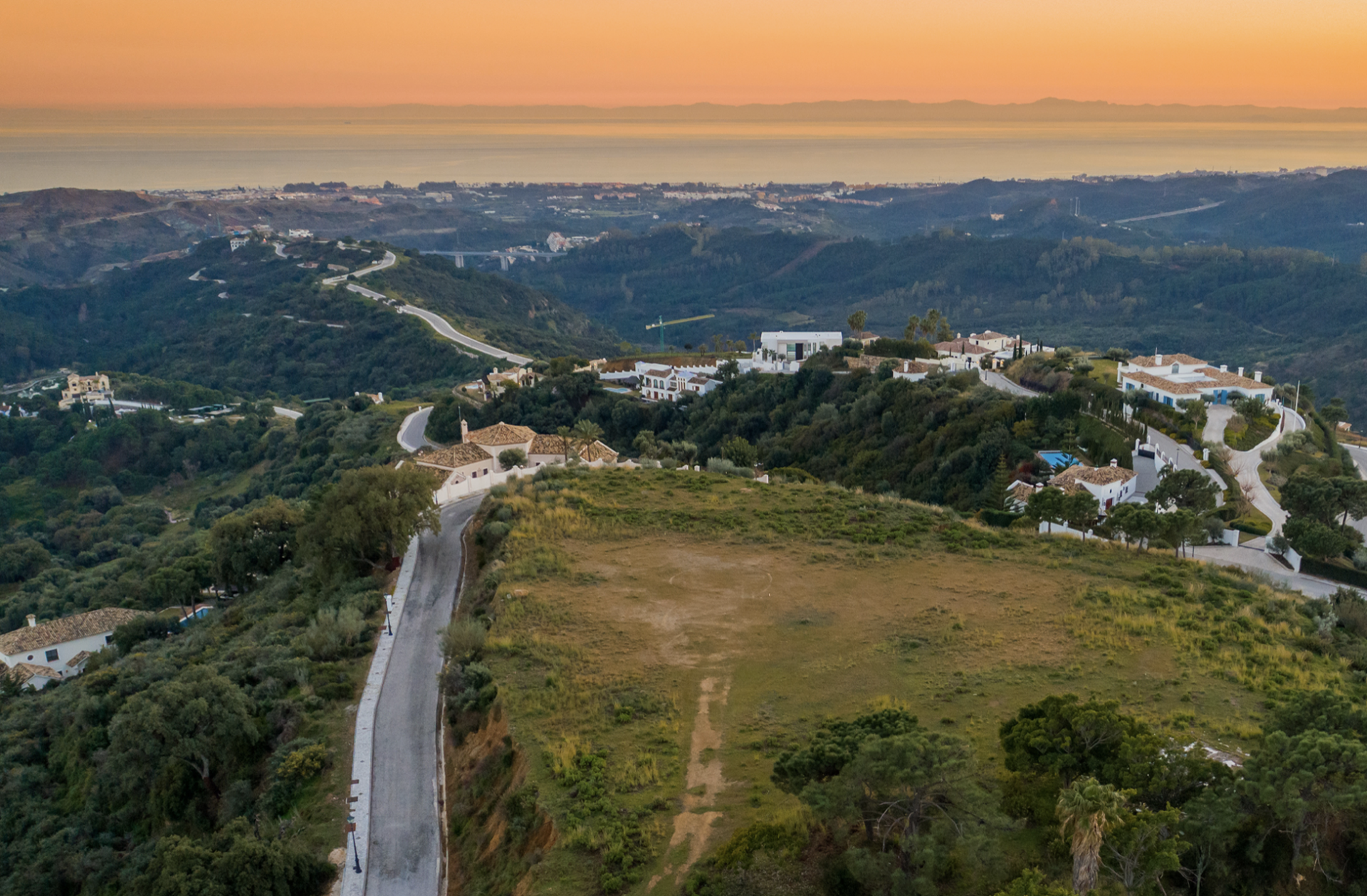 Plot in Estepona East, Estepona - Image 3