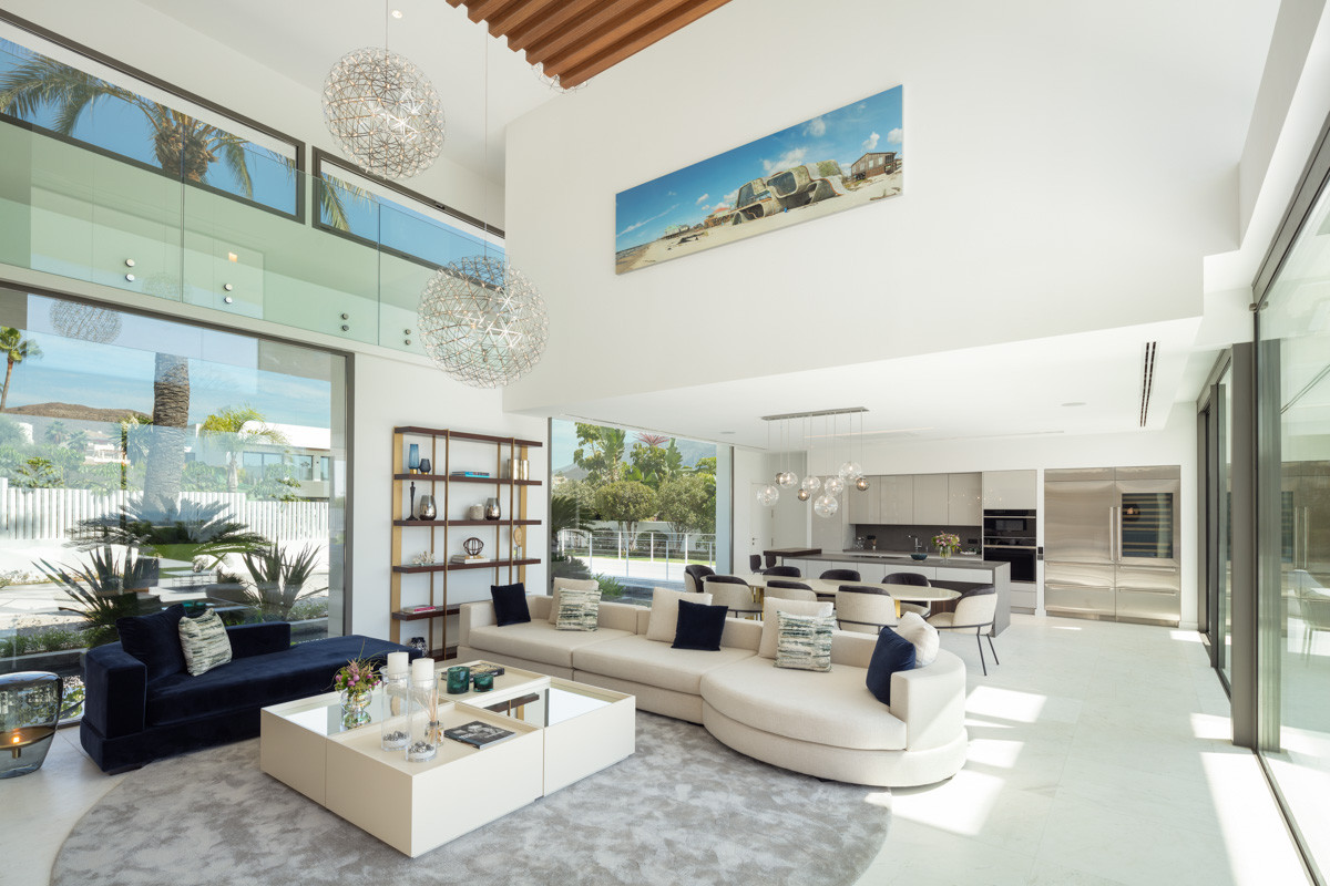 Villa in Nueva Andalucia, Marbella - Image 12