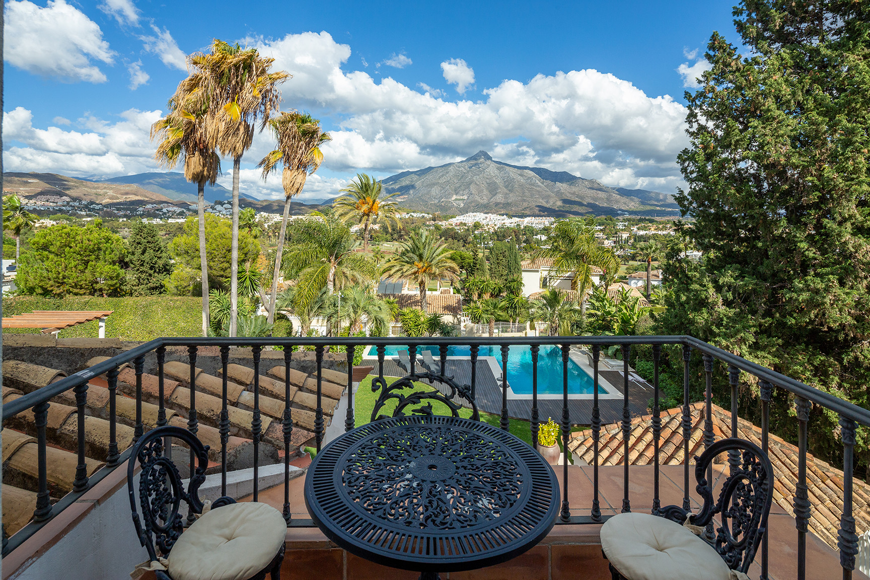 Villa in Nueva Andalucia, Marbella - Image 6