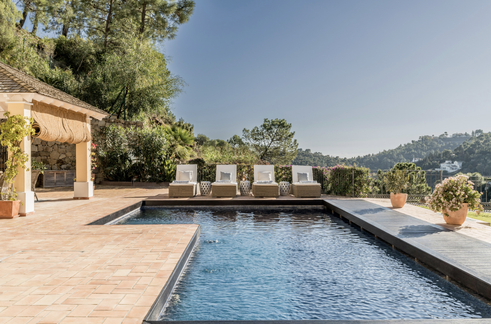 Villa in El Madroñal, Benahavis - Image 4