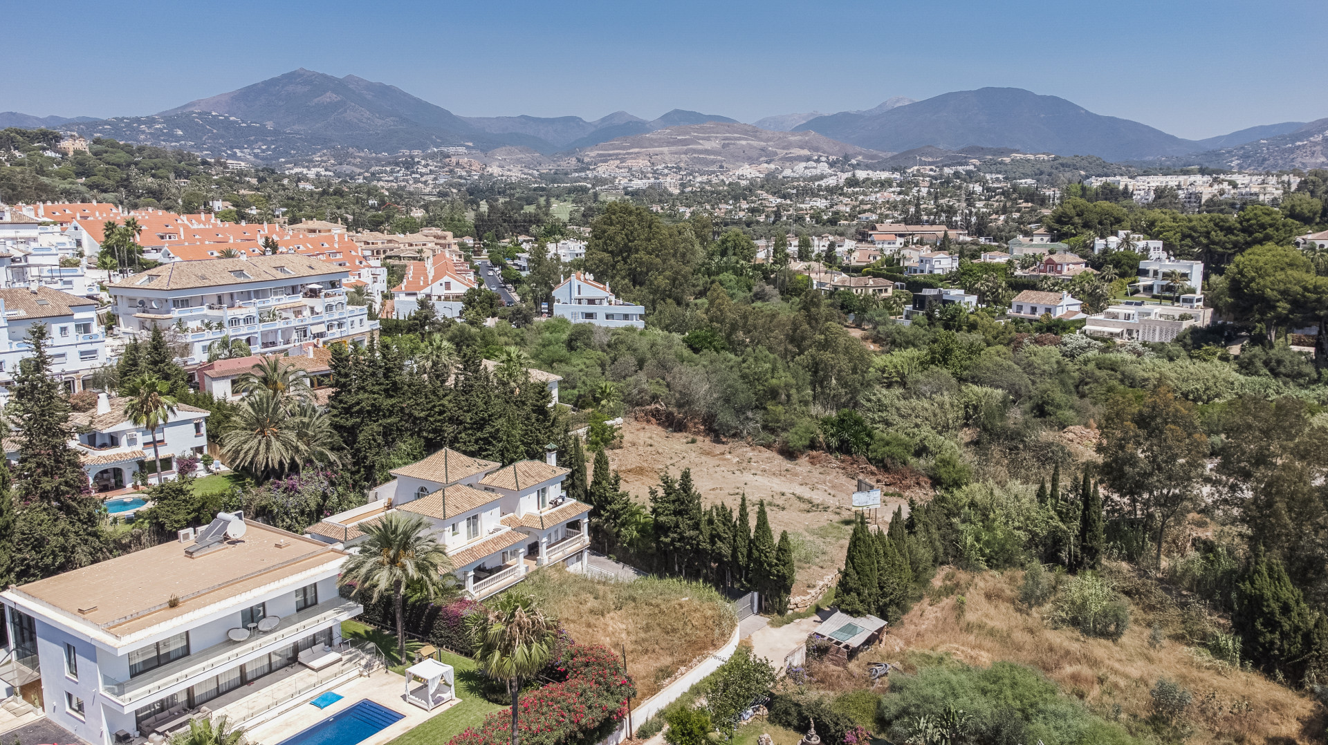 Plot en Nueva Andalucia, Marbella - Image 7