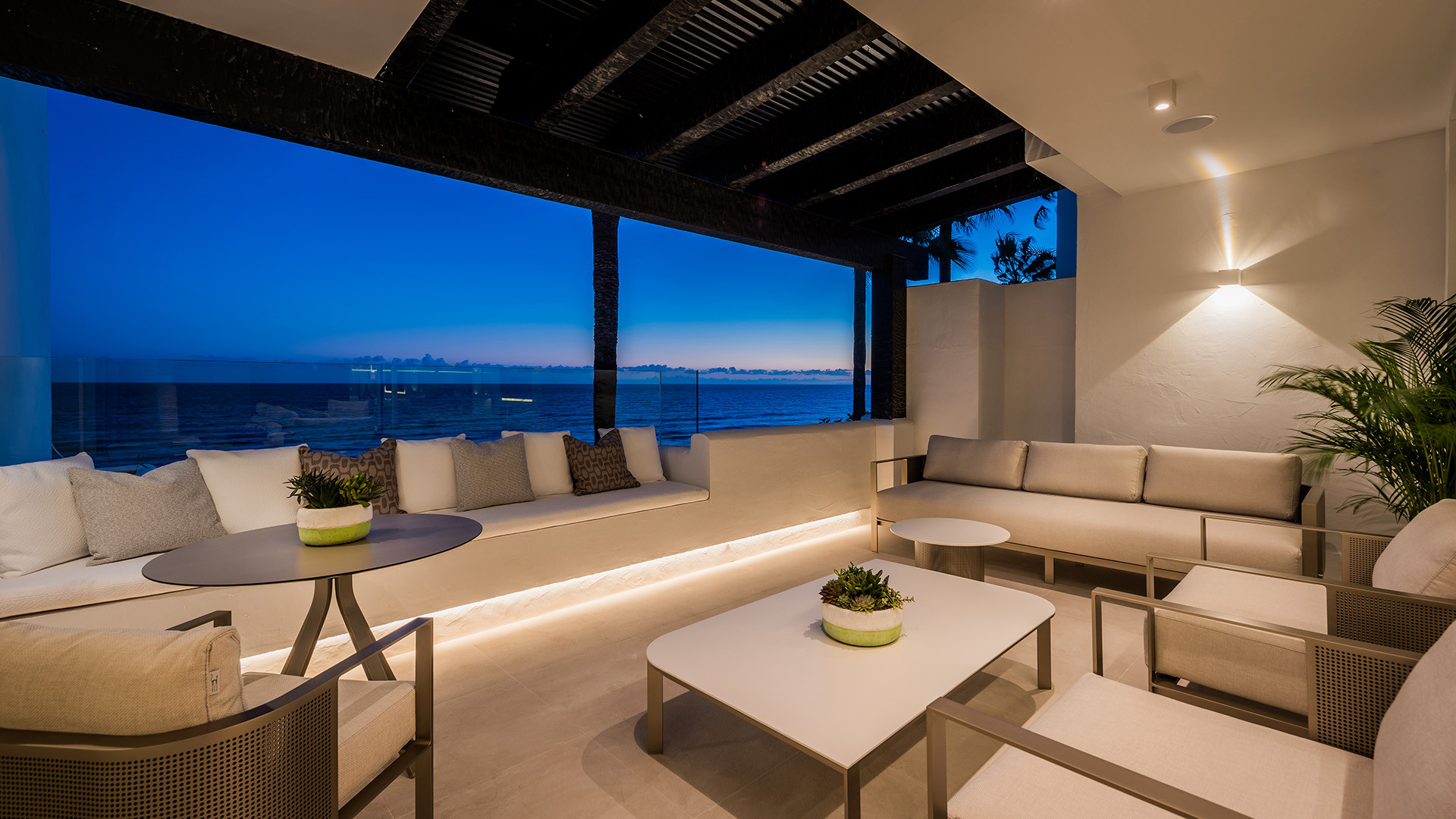 Duplex Penthouse in Marbella Golden Mile, Marbella - Image 24