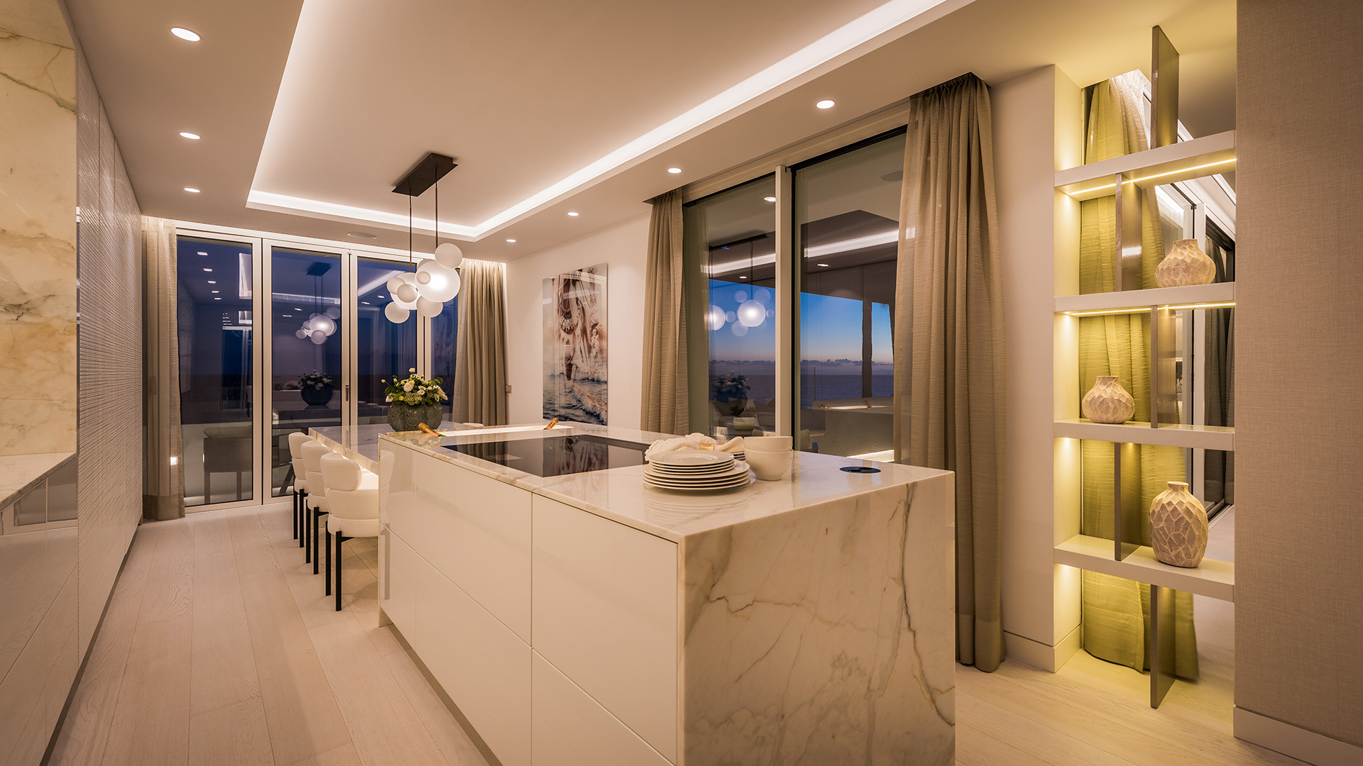 Duplex Penthouse in Marbella Golden Mile, Marbella - Image 18