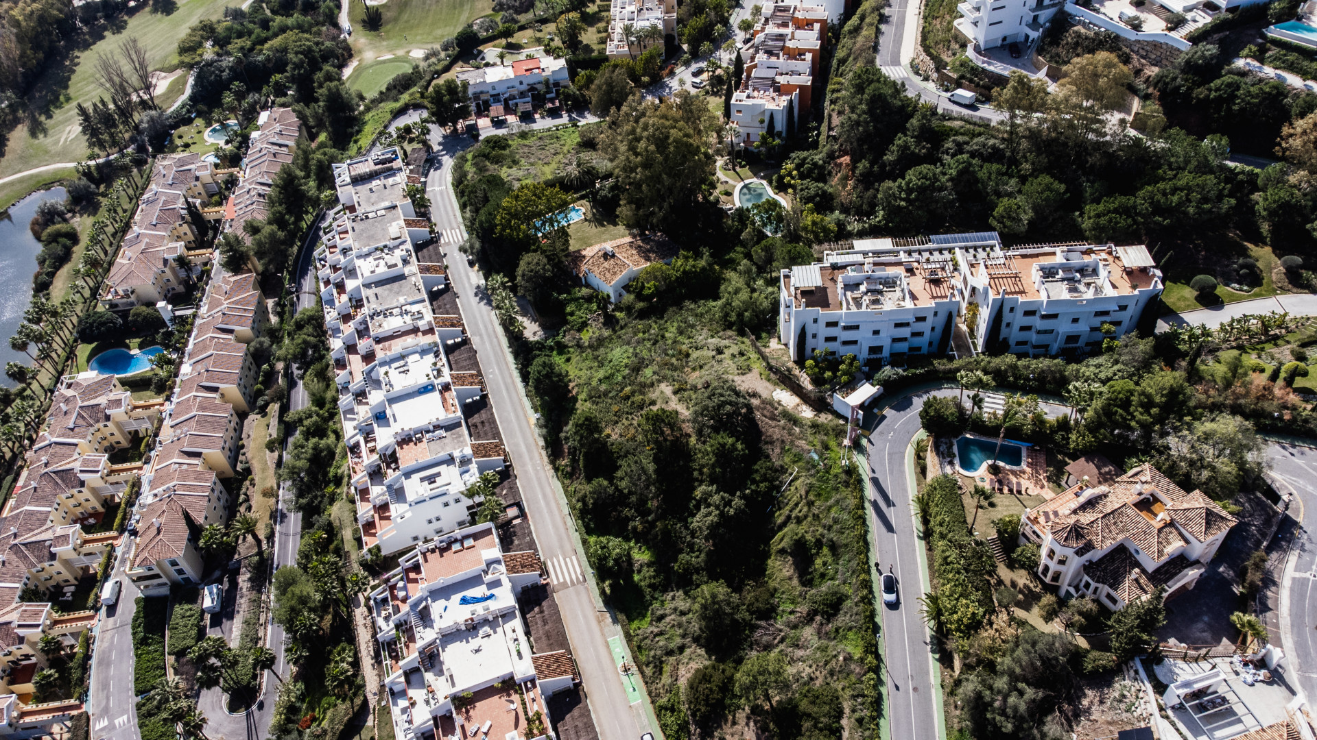 Plot en La Quinta, Benahavis - Image 2