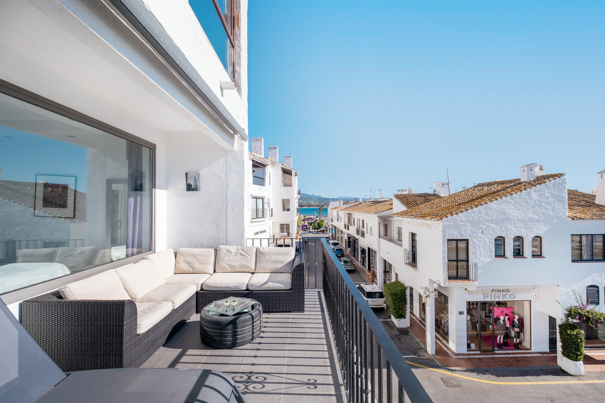 Apartment à Marbella &#8211; Puerto Banus, Marbella - Image 15