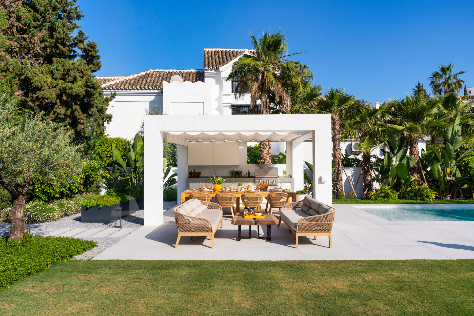 Villa in Nueva Andalucia, Marbella - Image 42