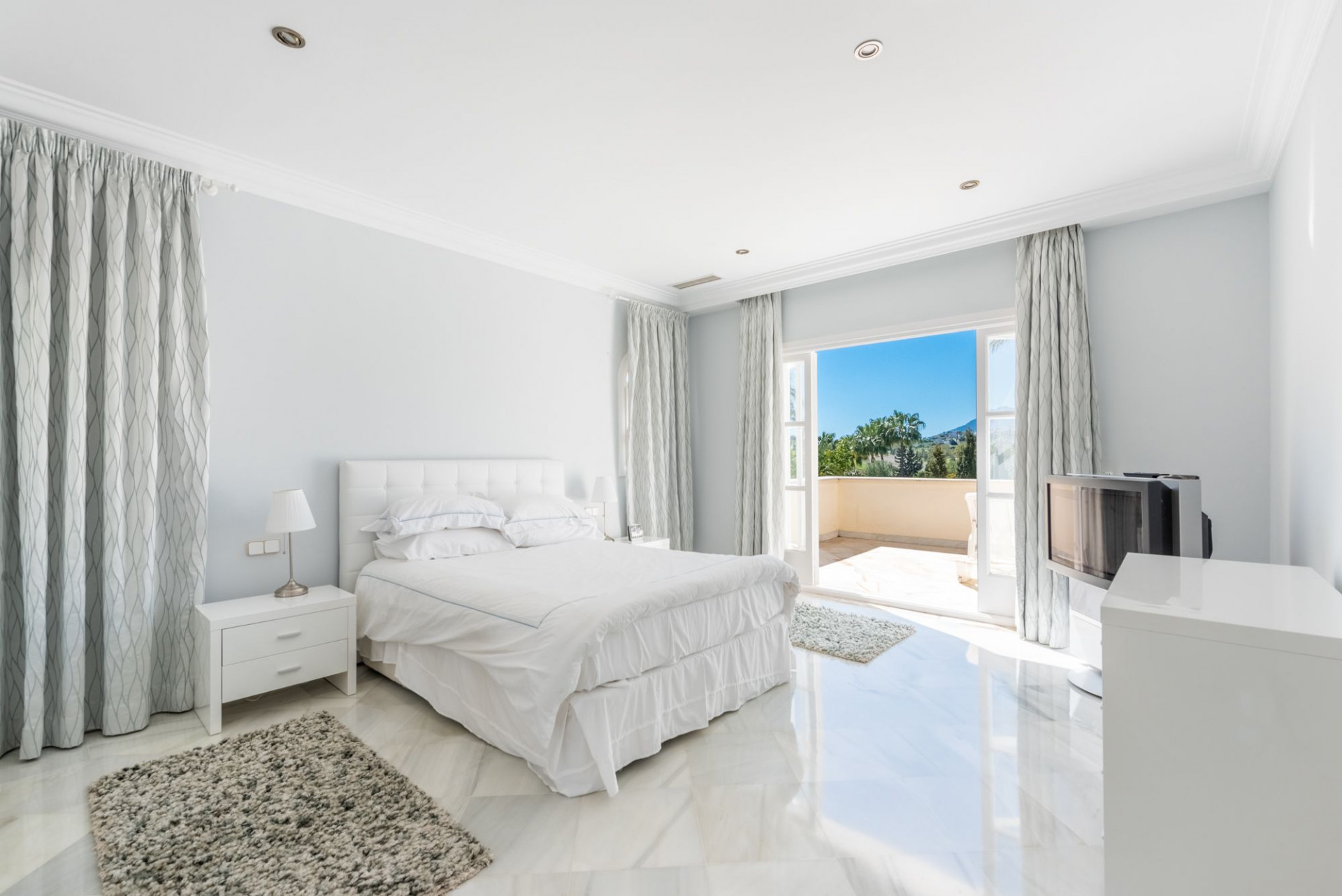 Villa in Estepona East, Estepona - Image 12