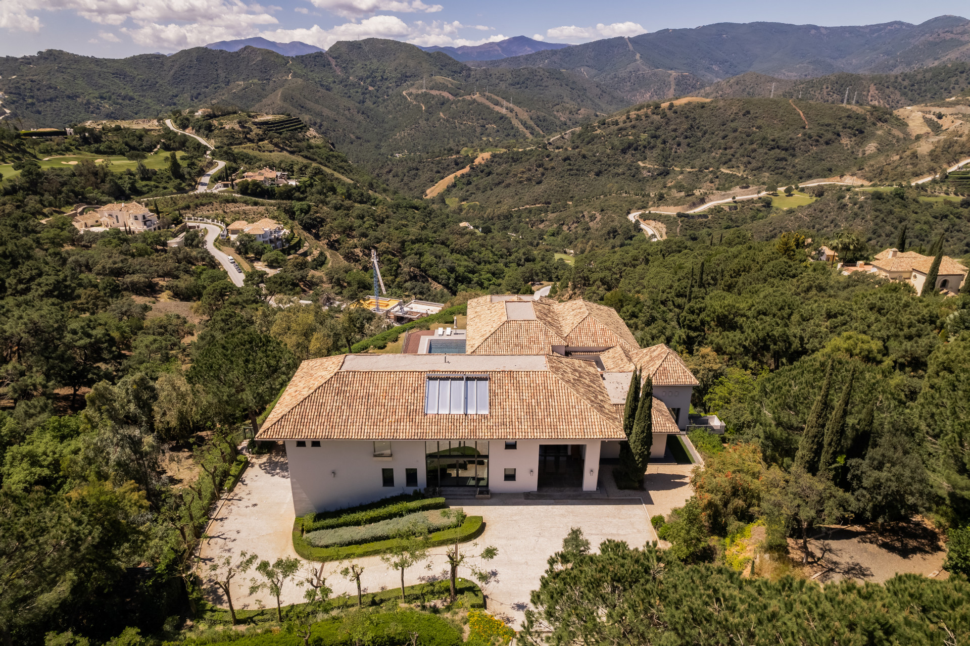 Villa in La Zagaleta, Benahavis - Image 45