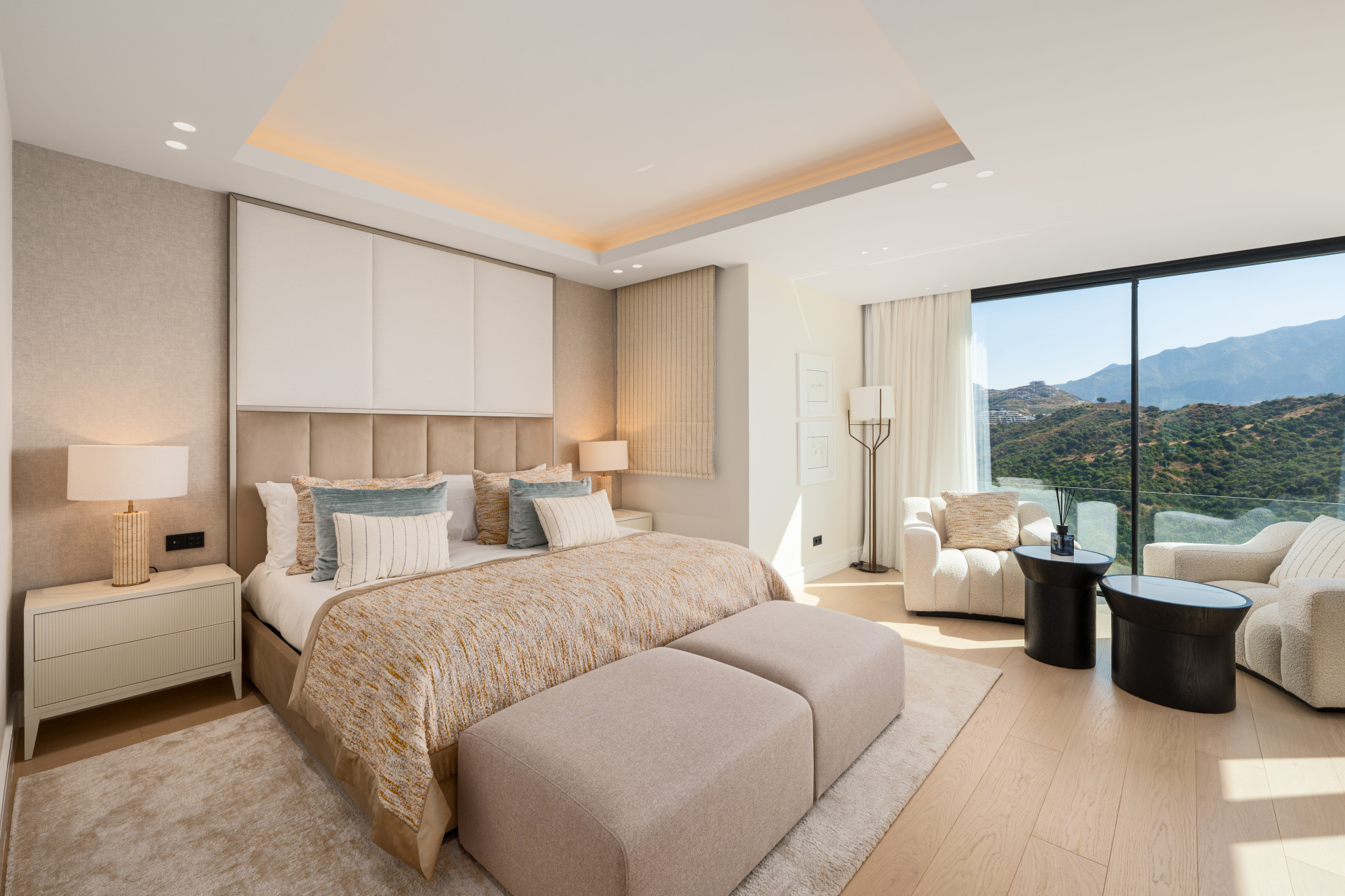 Villa en El Herrojo, Benahavis - Image 28