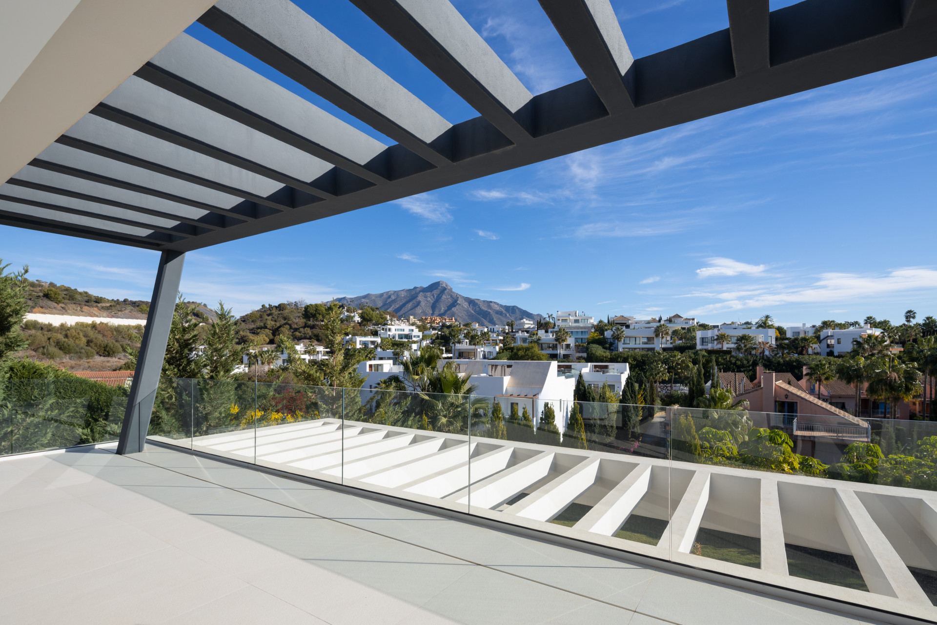 Villa in Nueva Andalucia, Marbella - Image 12