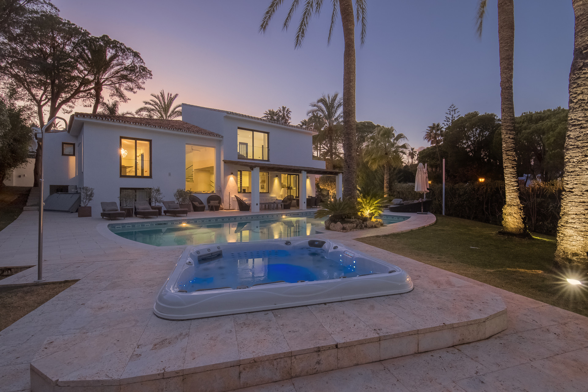 Villa en Nueva Andalucia, Marbella - Image 33