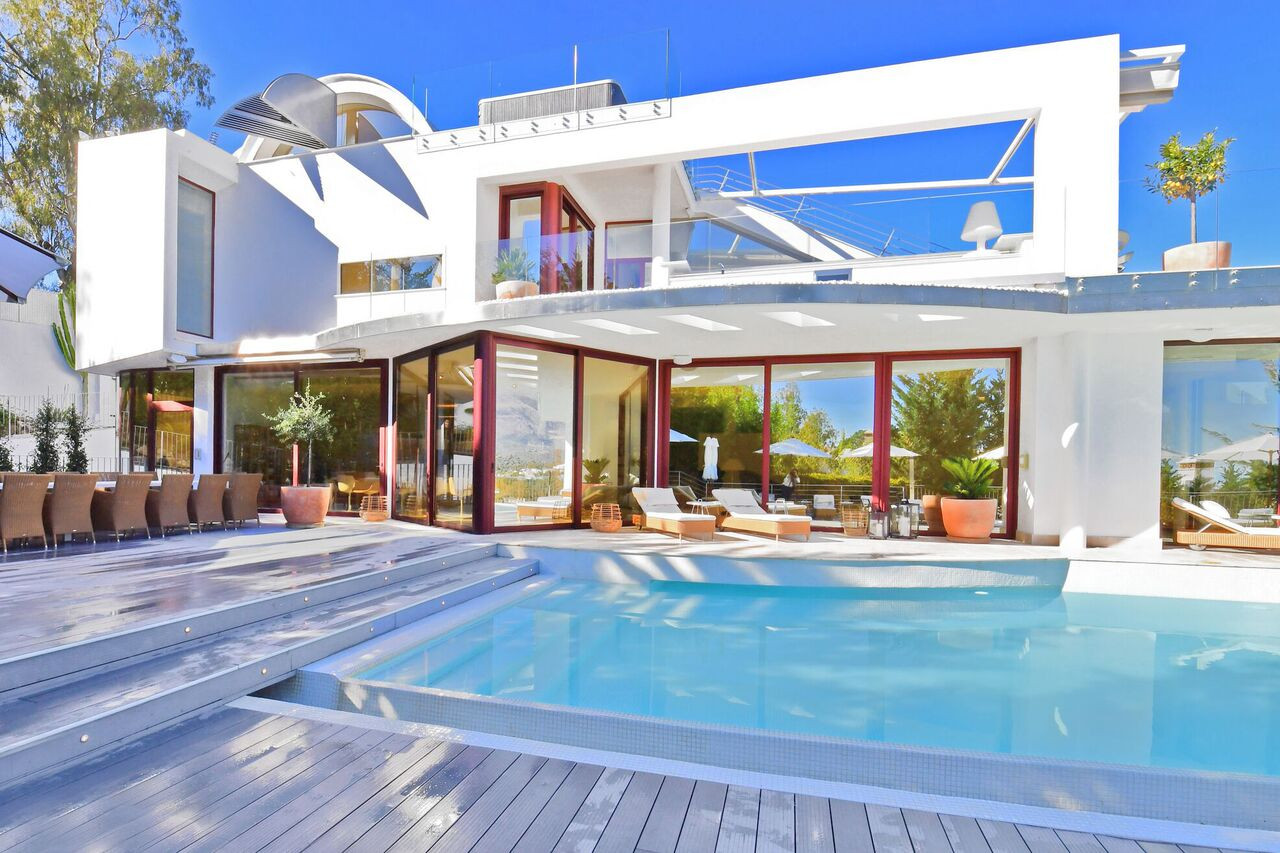 Villa in Nueva Andalucia, Marbella - Image 2