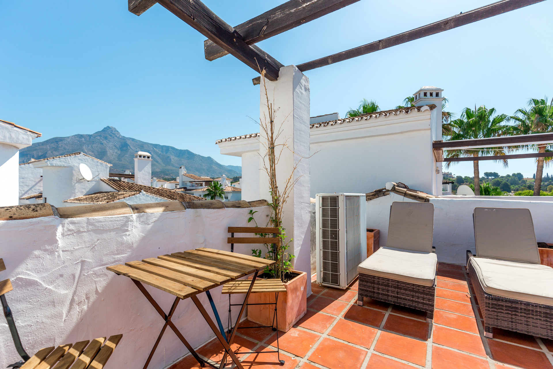 Penthouse in Nueva Andalucia, Marbella - Image 20