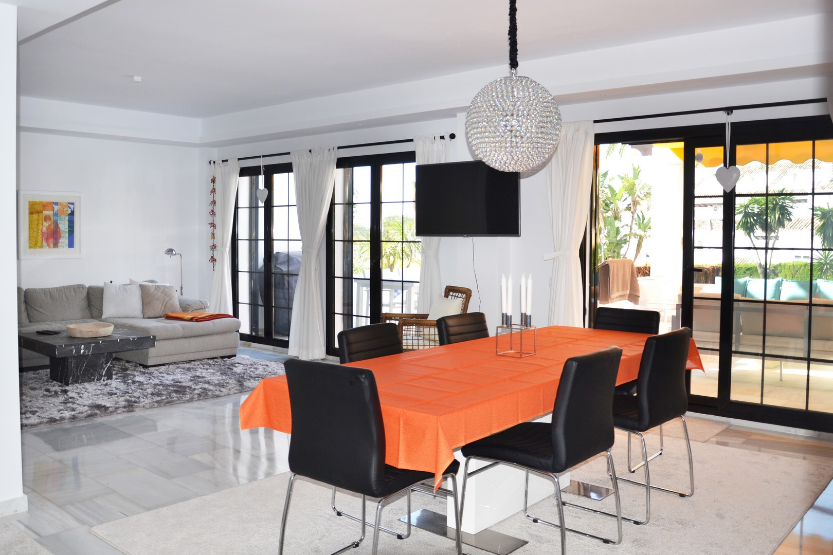 Apartment in Nueva Andalucia, Marbella - Image 8