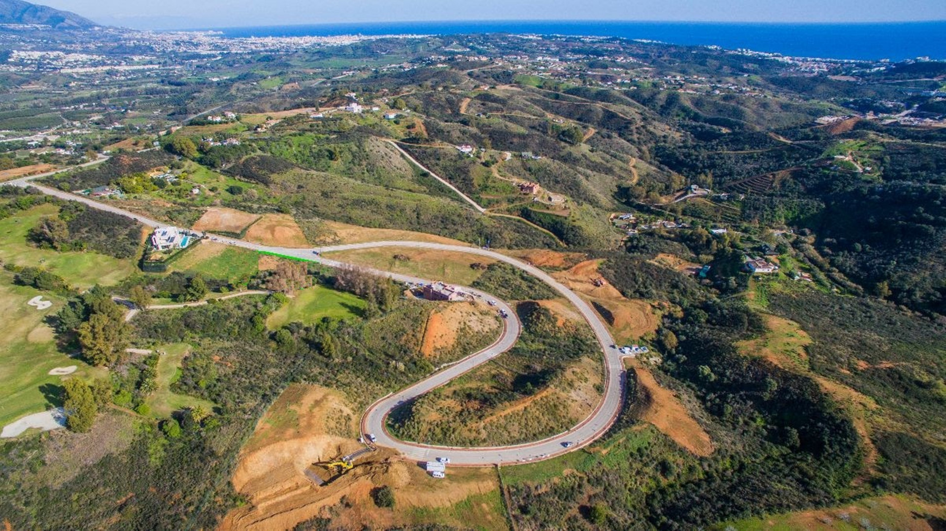 Plot with partial sea views for sale in La Reserva de la Cala Golf