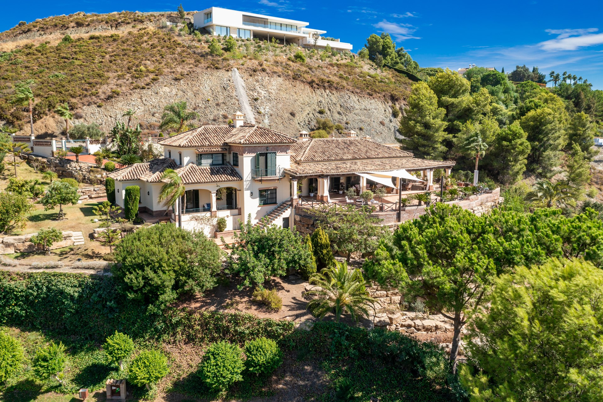 Villa de lujo de 4 dormitorios en la urbanización cerrada de Marbella Club Golf Resort