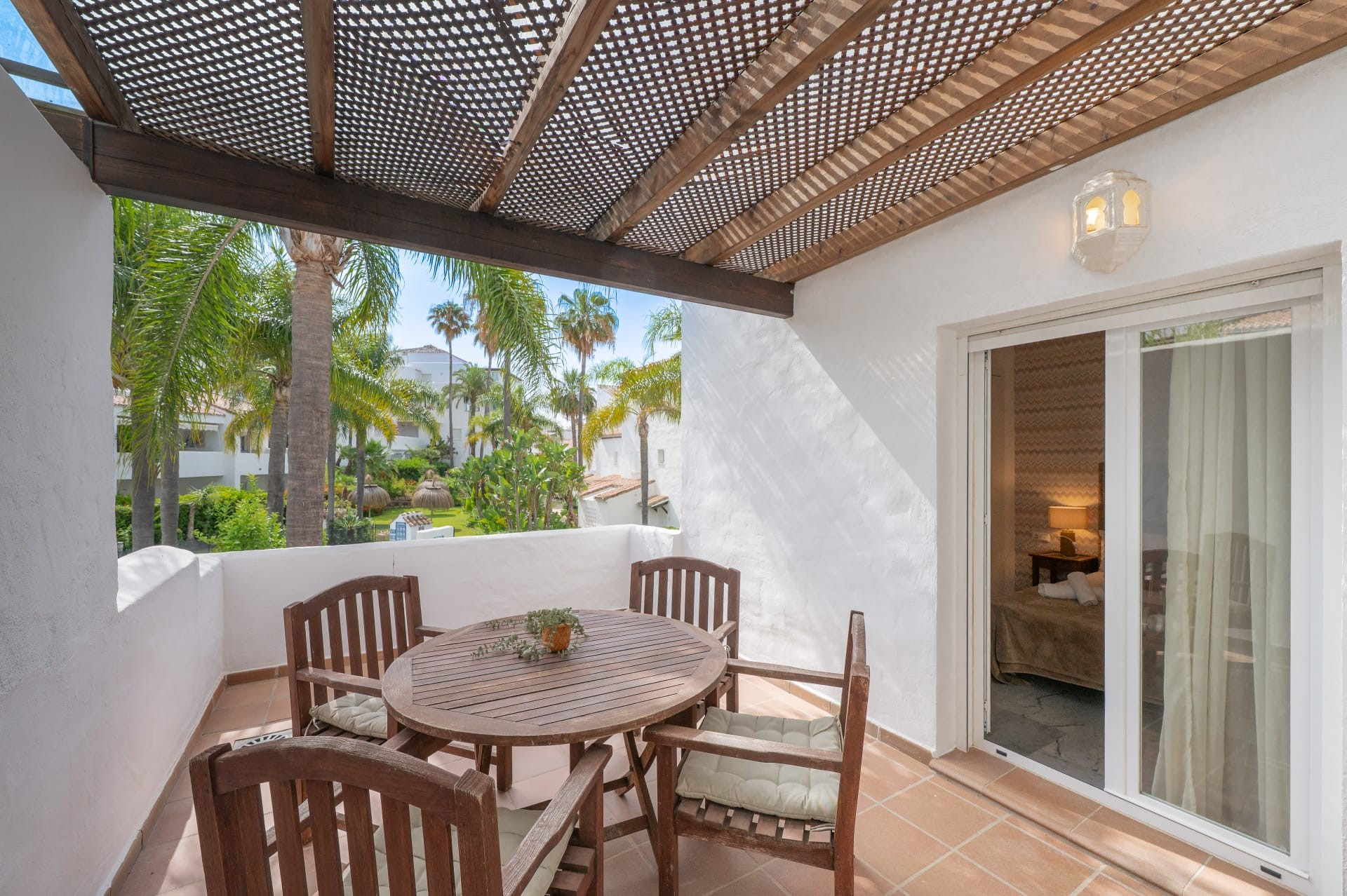 Spacious 4 bedroom beachfront townhouse in Bahia de Marbella, Marbella East 
