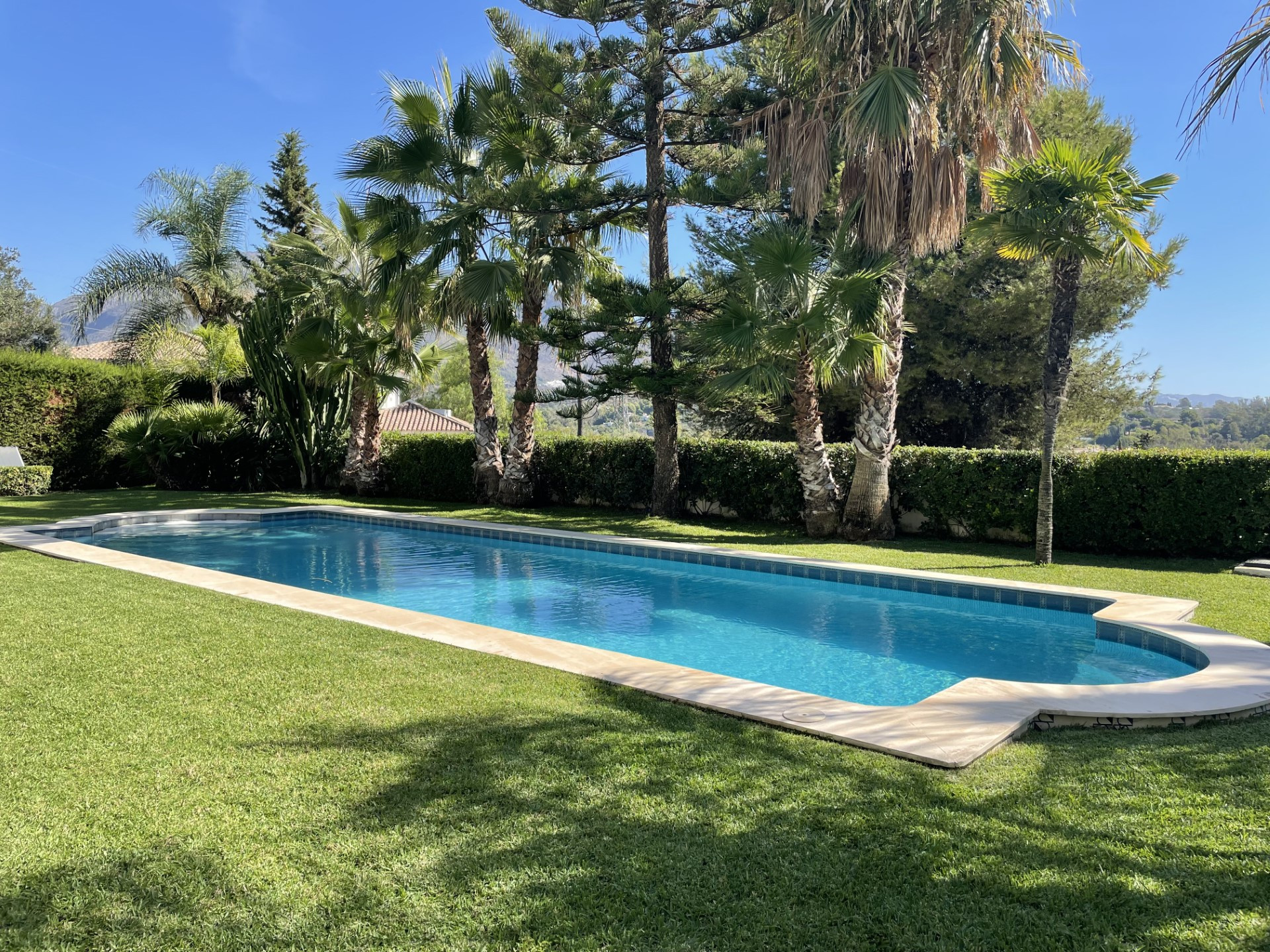 A charming 4 bedroom villa in Finca la Judía, Nueva Andalucía