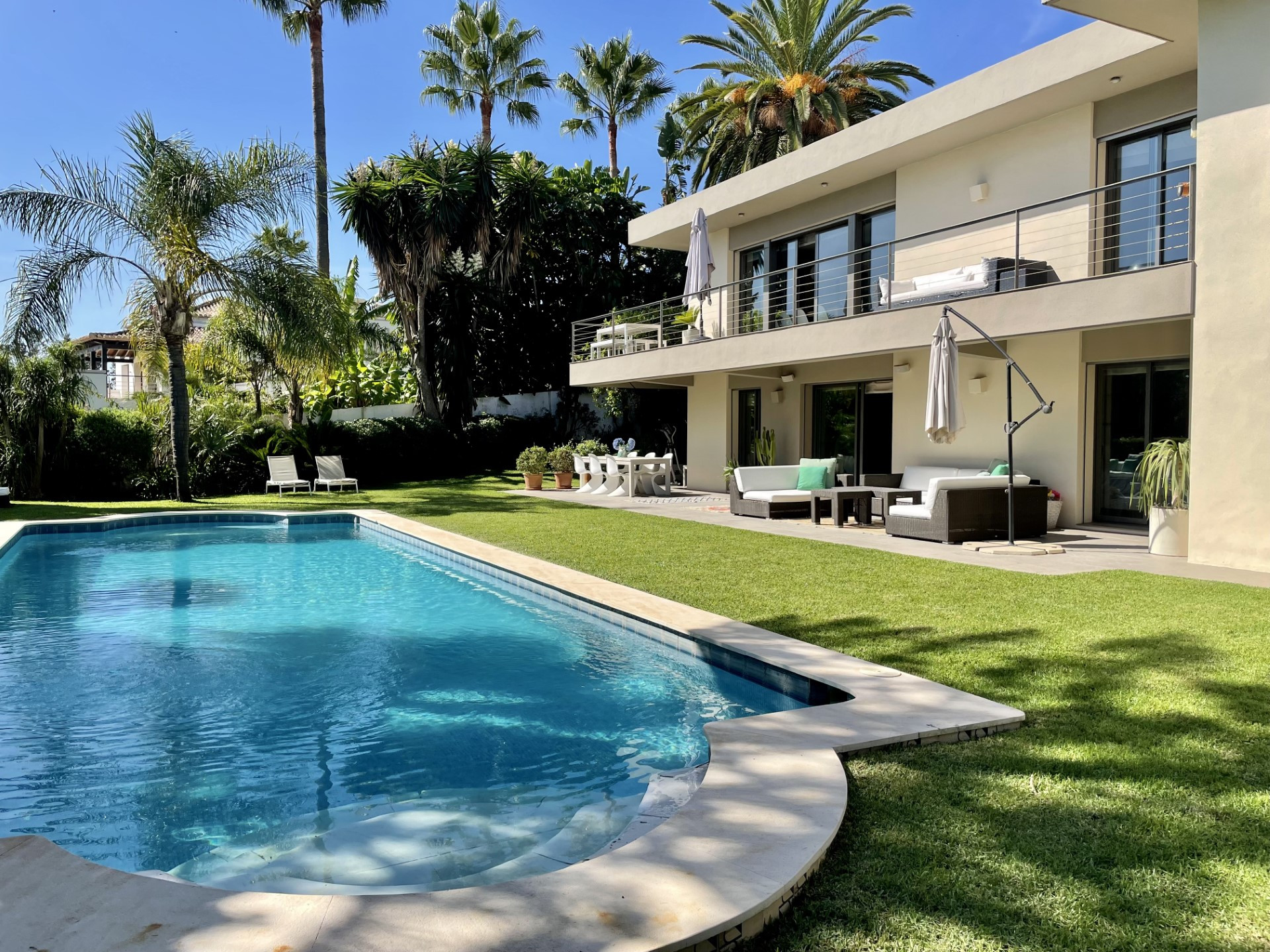 A charming 4 bedroom villa in Finca la Judía, Nueva Andalucía