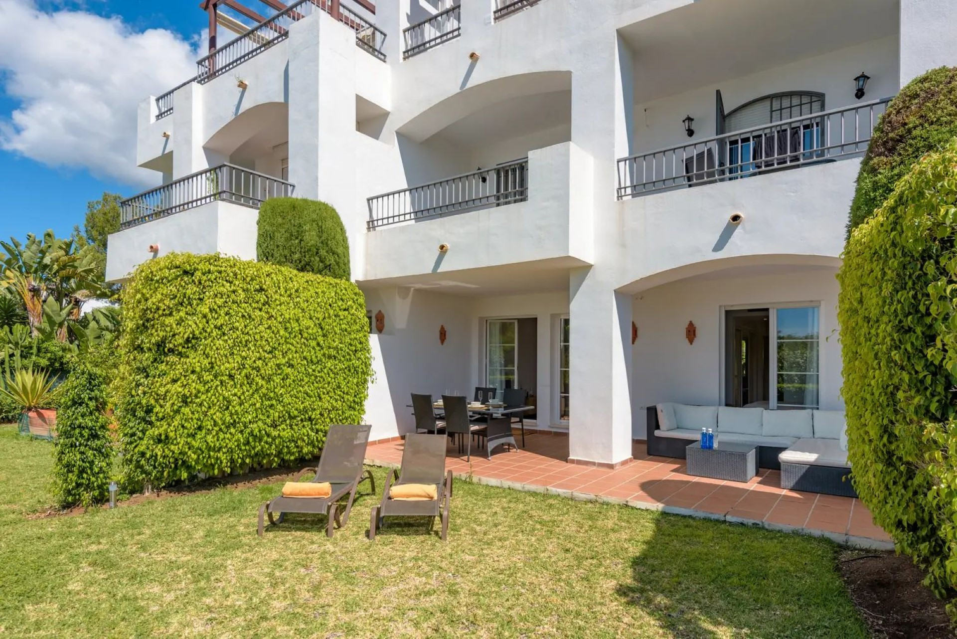 Ground Floor Apartment for rent in Los Arqueros, Benahavis