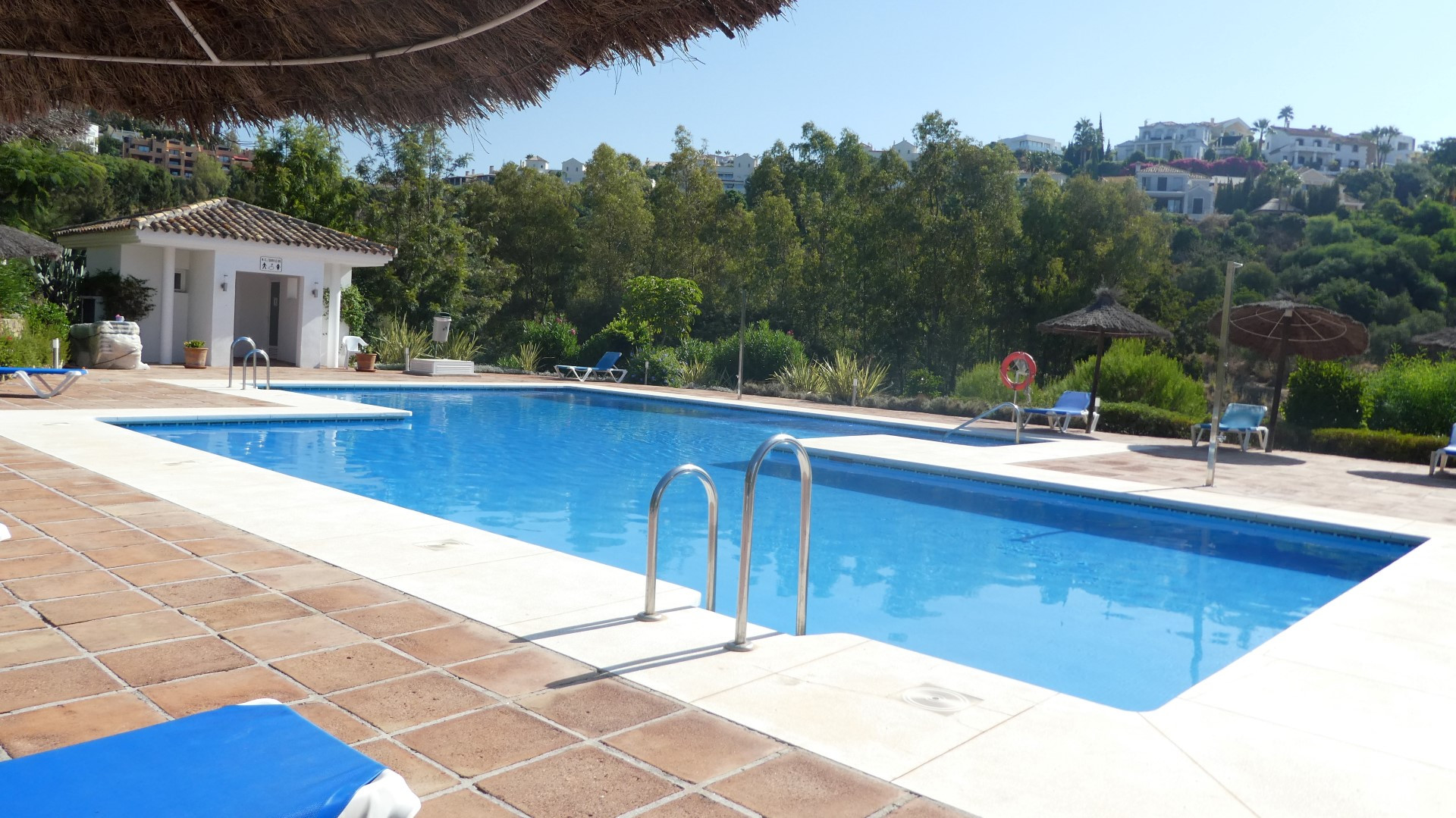 Ground Floor Apartment for rent in Los Arqueros, Benahavis