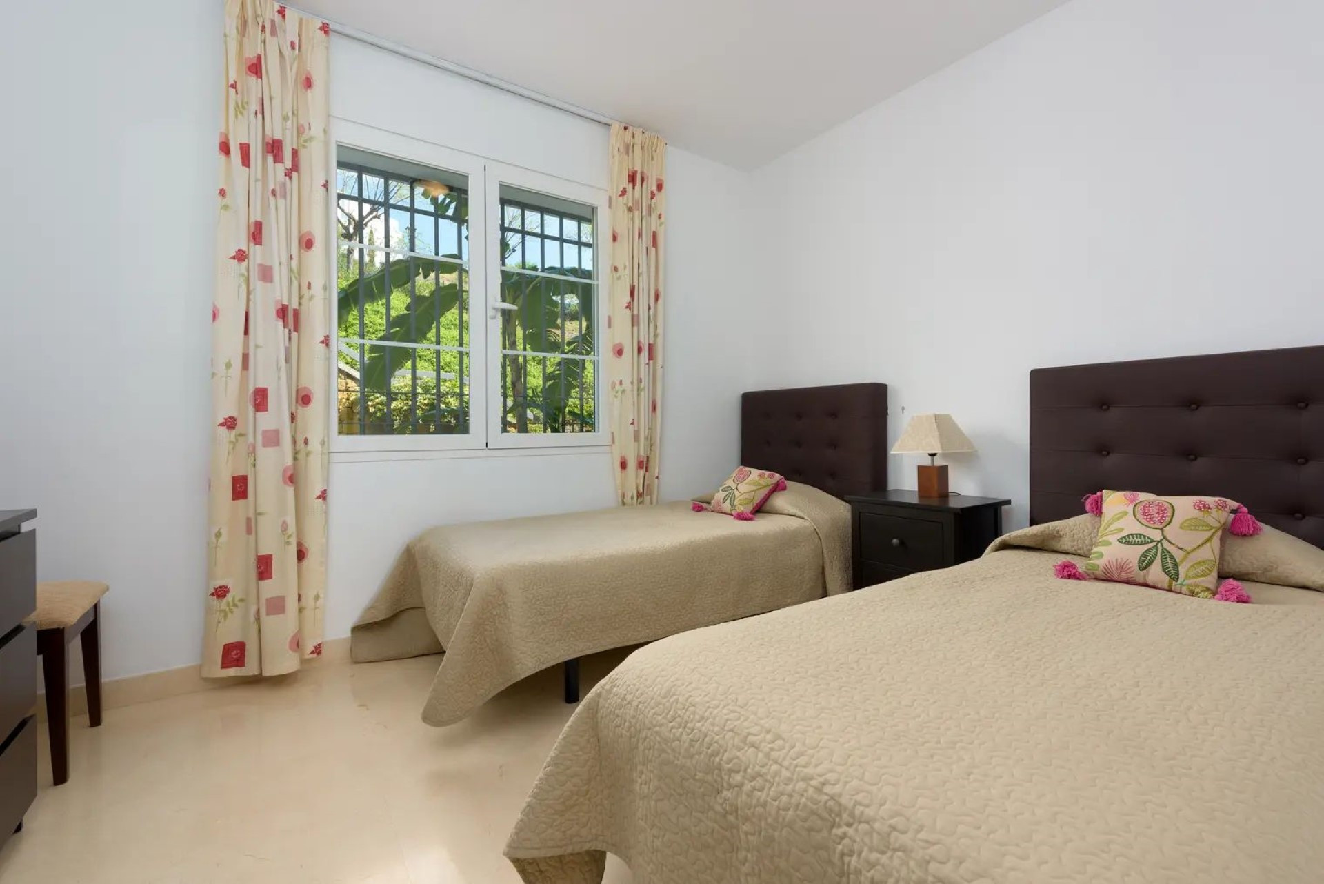 Ground Floor Apartment for rent in Los Arqueros, Benahavis