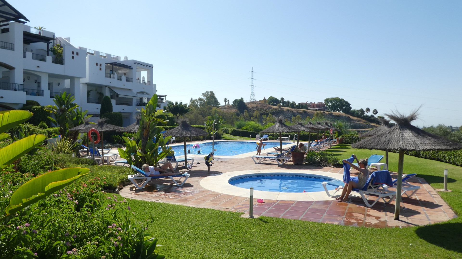 Ground Floor Apartment for rent in Los Arqueros, Benahavis