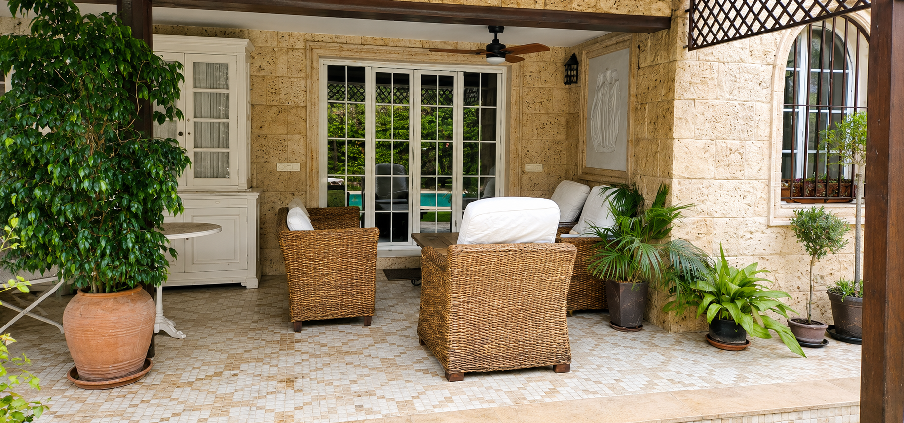 Classical style private 4 bedroom villa in Nueva Andalucia