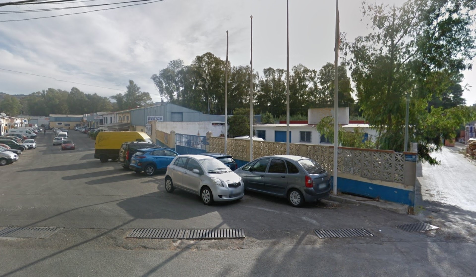 A large commercial unit in Elviria, east of Marbella town