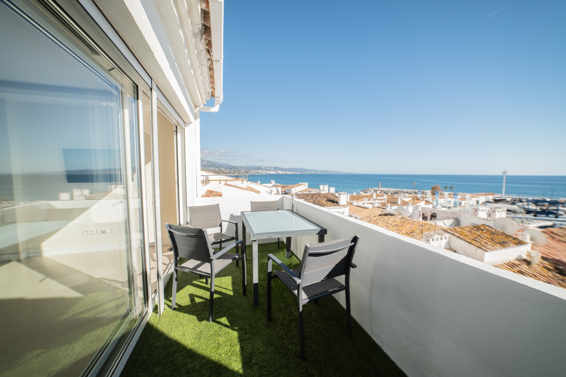 Apartmento estupendo reformado en la marina de Puerto Banus