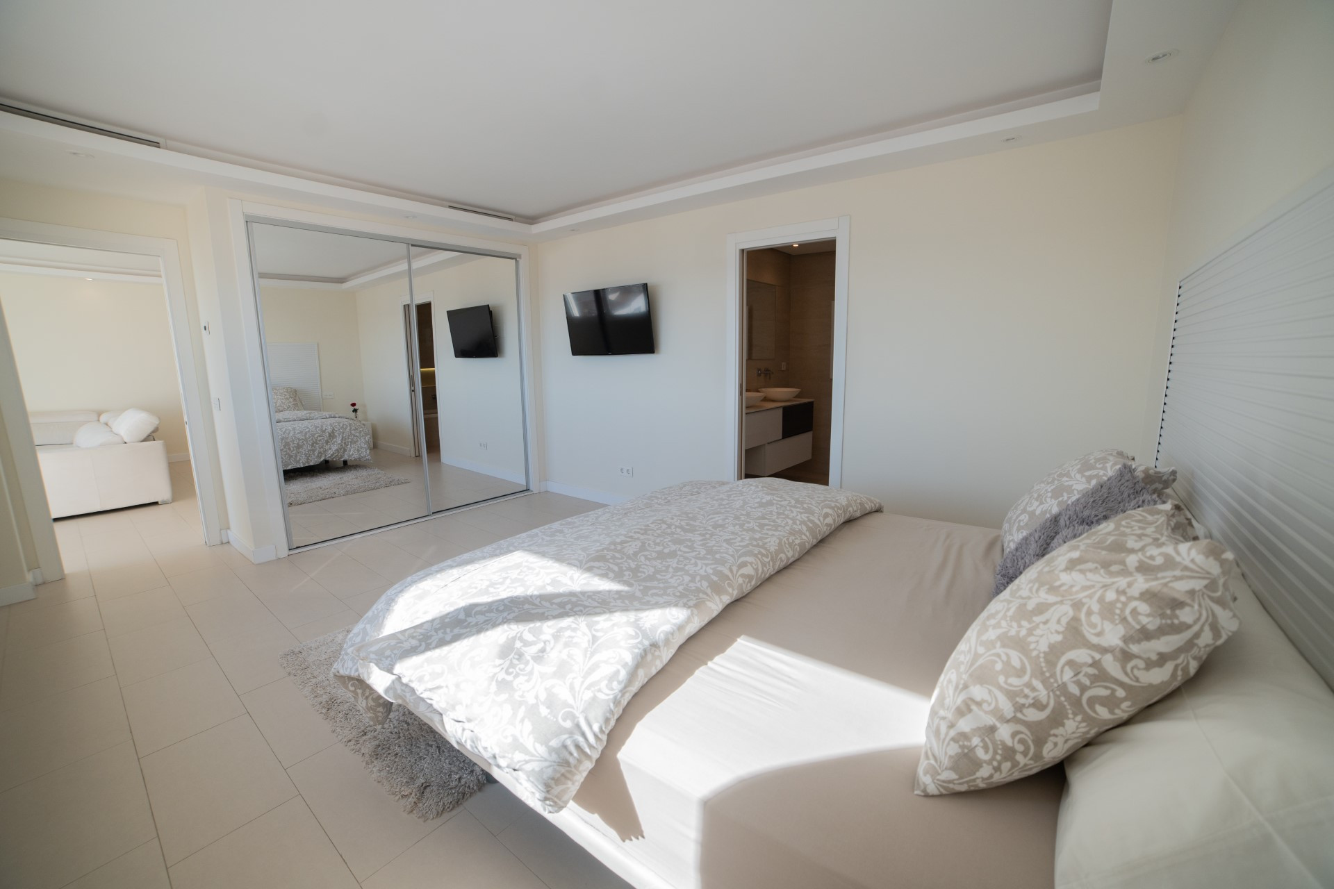 Apartmento estupendo reformado en la marina de Puerto Banus