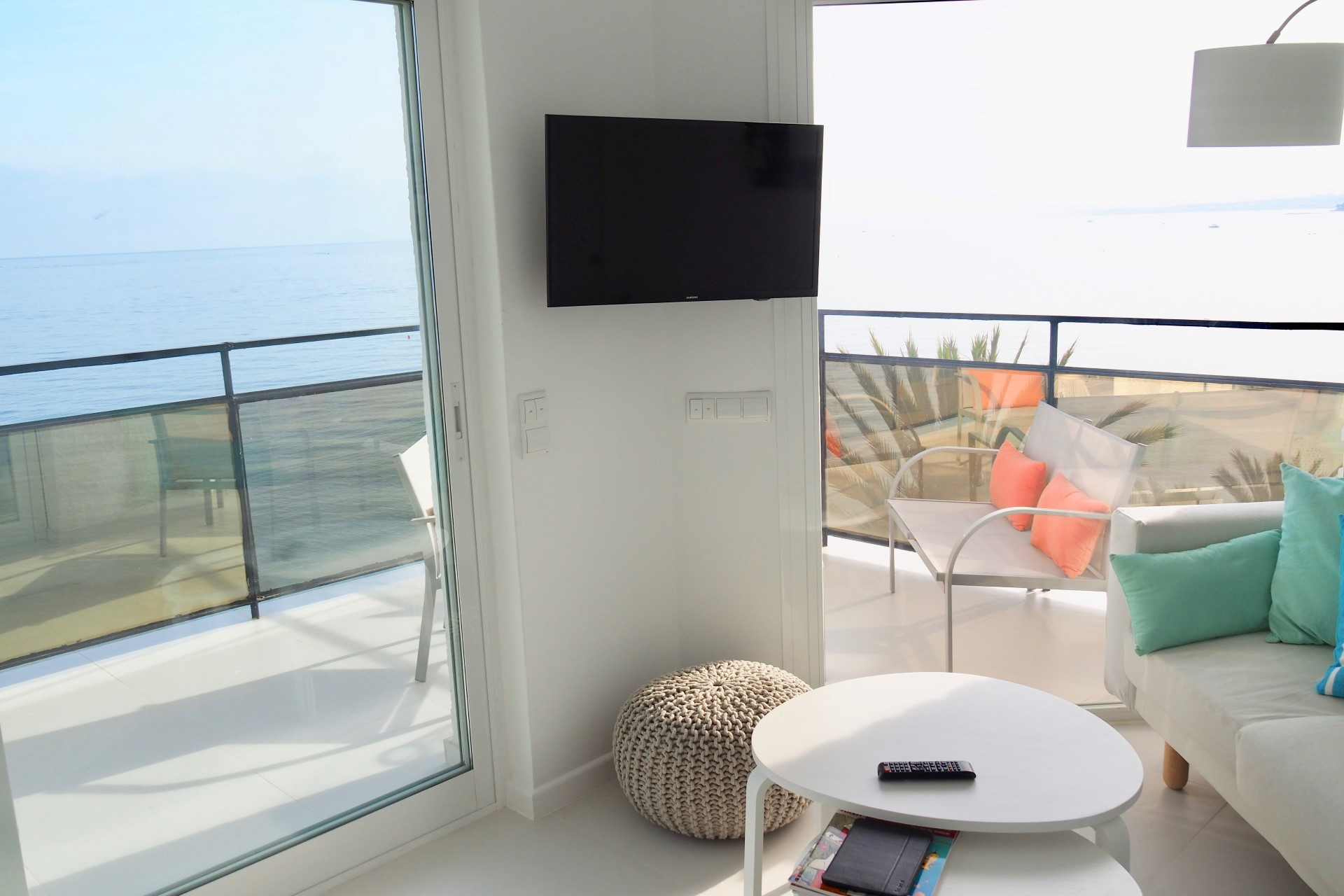 Frontline beach 2 bedroom apartment in Marbella centre