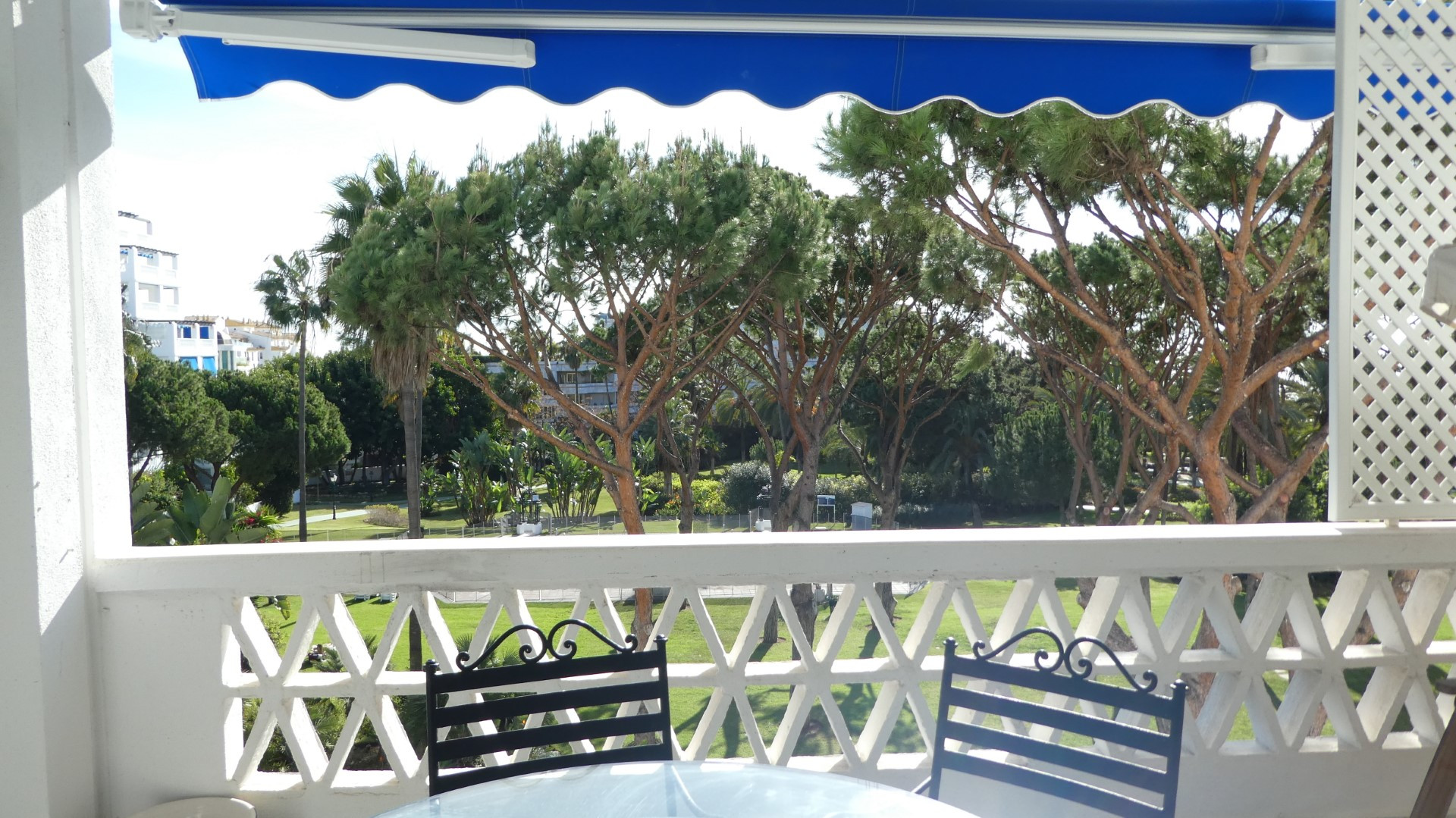 5 bedroom beach apartment in Playas del Duque, Puerto Banus