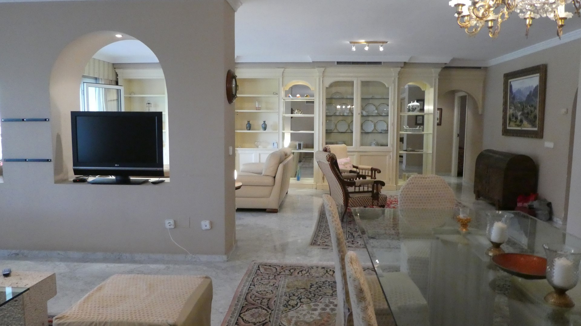 5 bedroom beach apartment in Playas del Duque, Puerto Banus