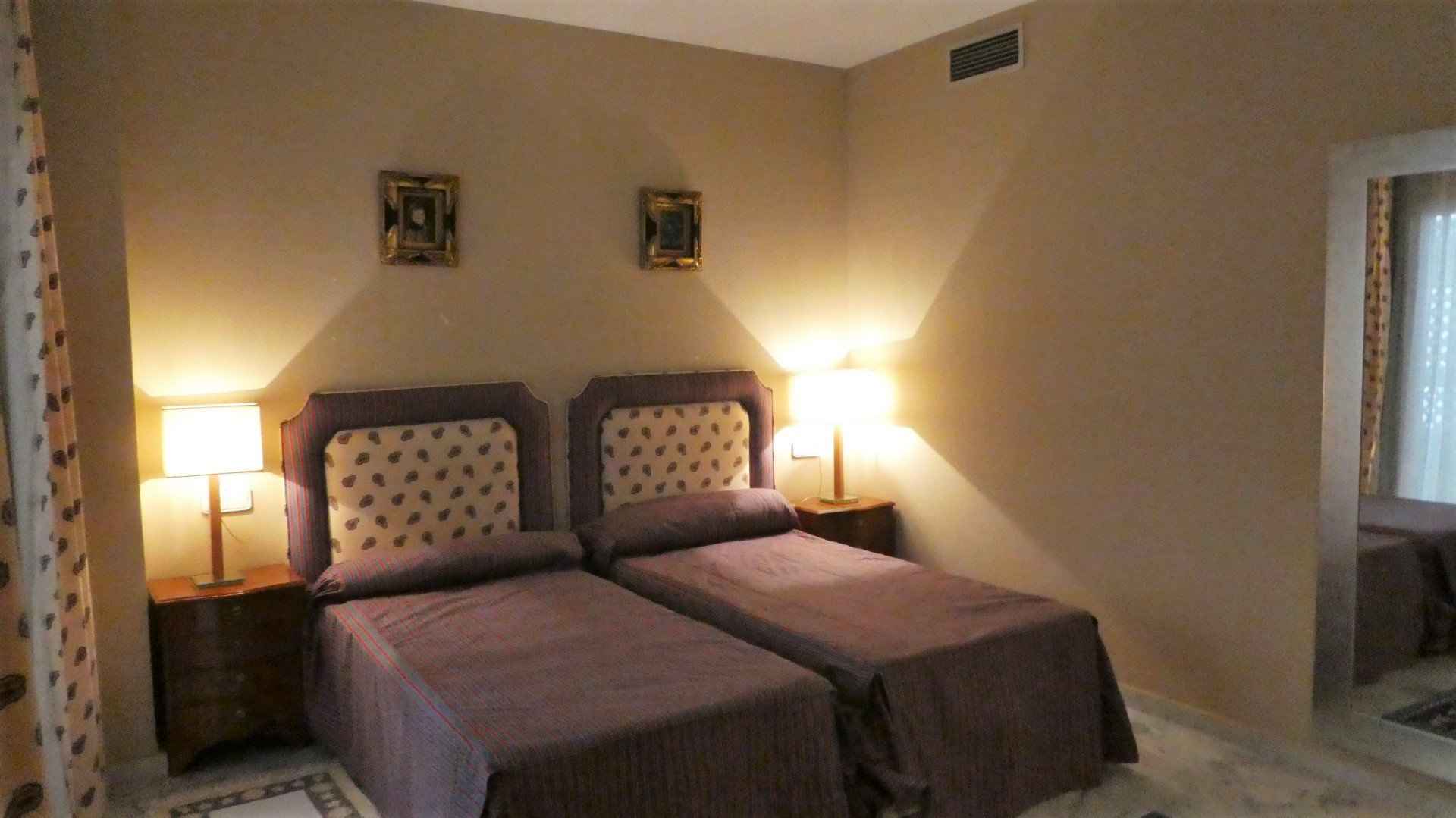 5 bedroom beach apartment in Playas del Duque, Puerto Banus