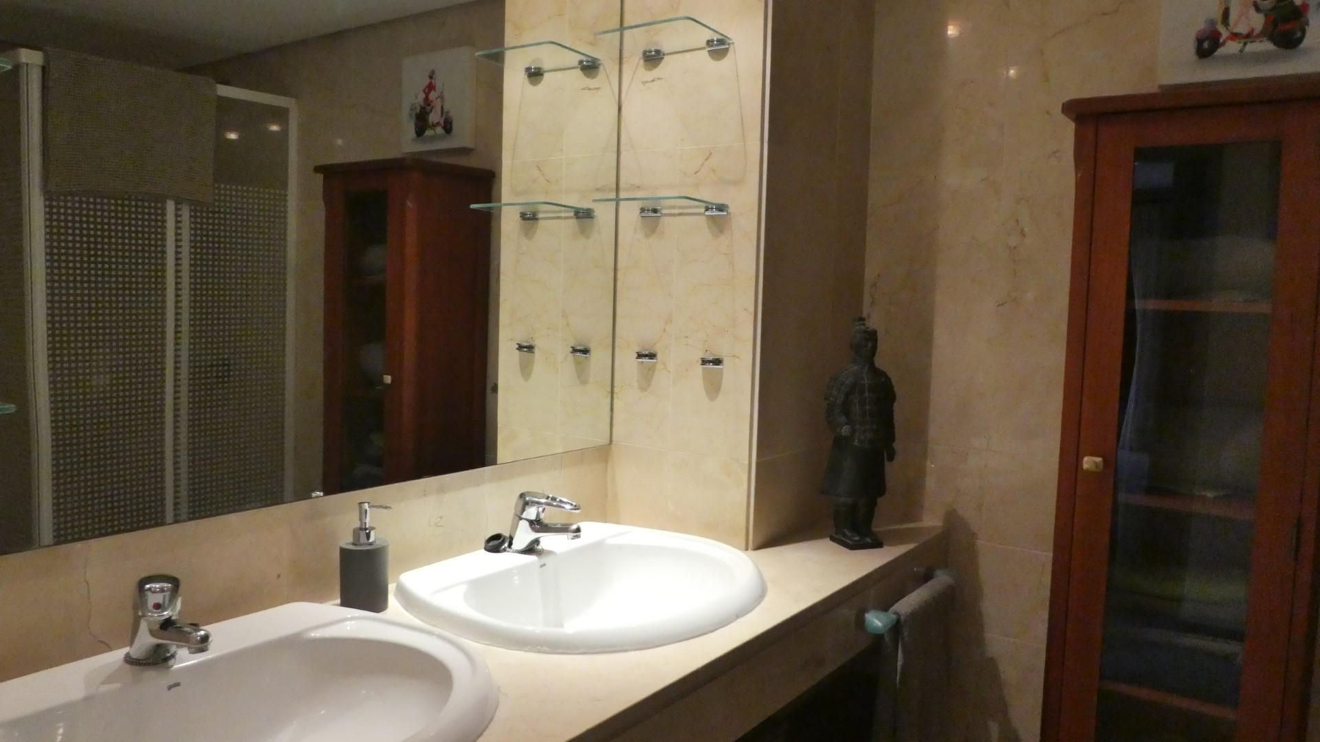 2 bedroom ground floor apartment on the Golden Mile