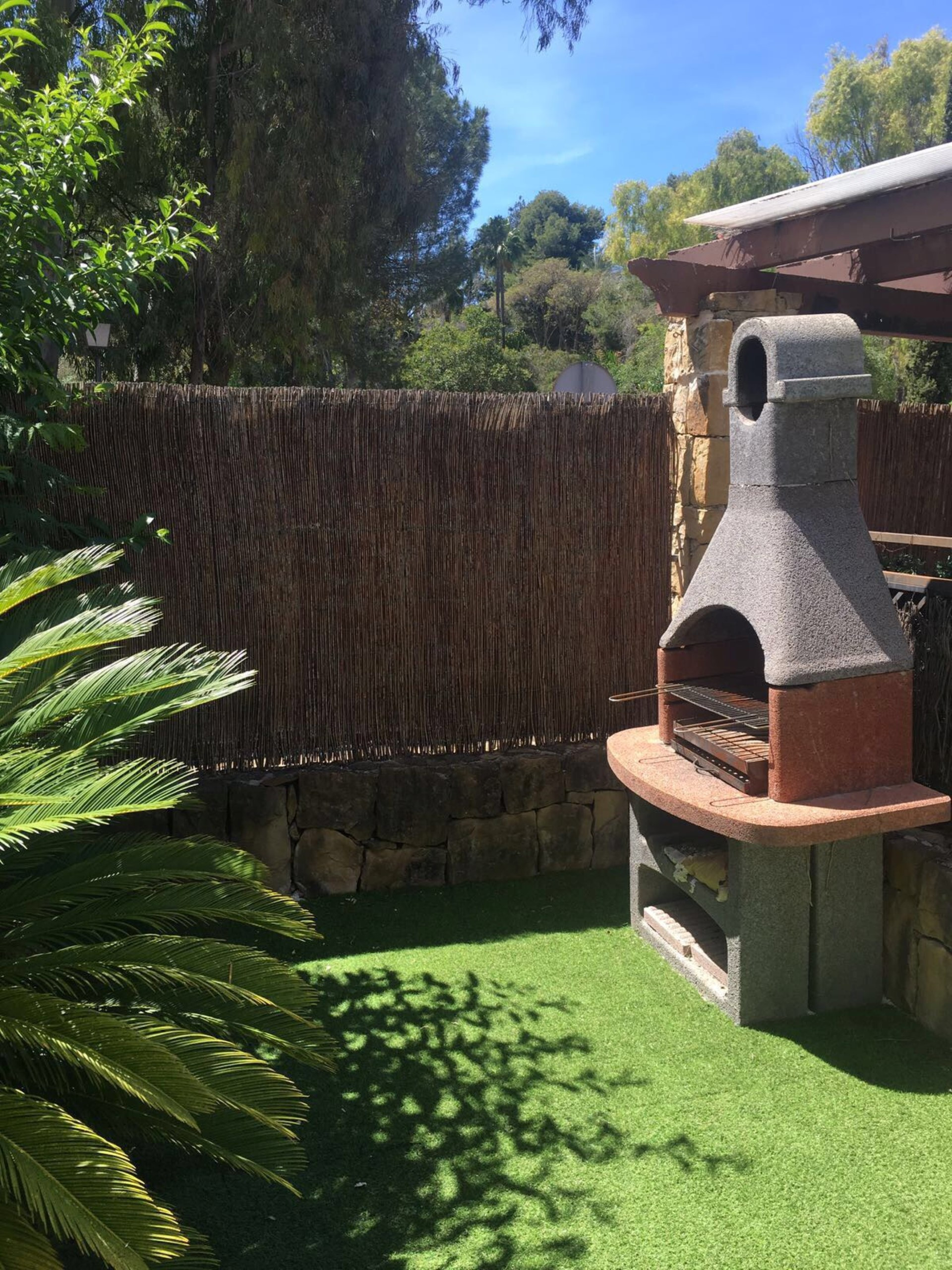 2 bedroom ground floor apartment on the Golden Mile