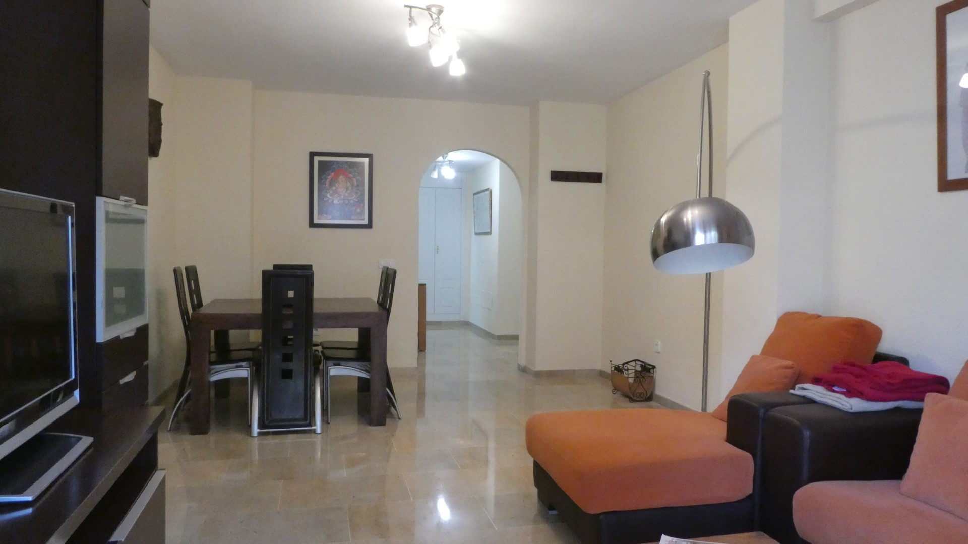 2 bedroom ground floor apartment on the Golden Mile