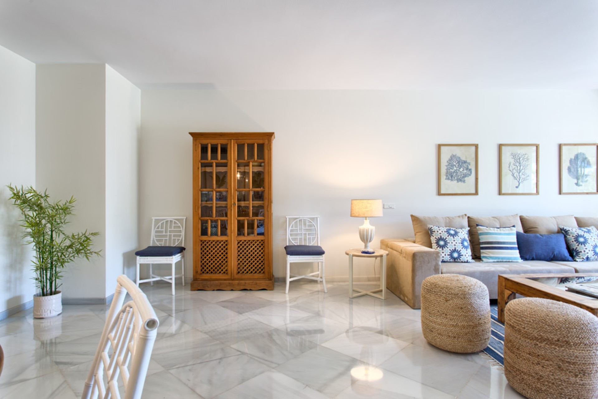 Stunning  3 bedrooms apartment  in  Los Granados,  firstline beach in Puerto Banus