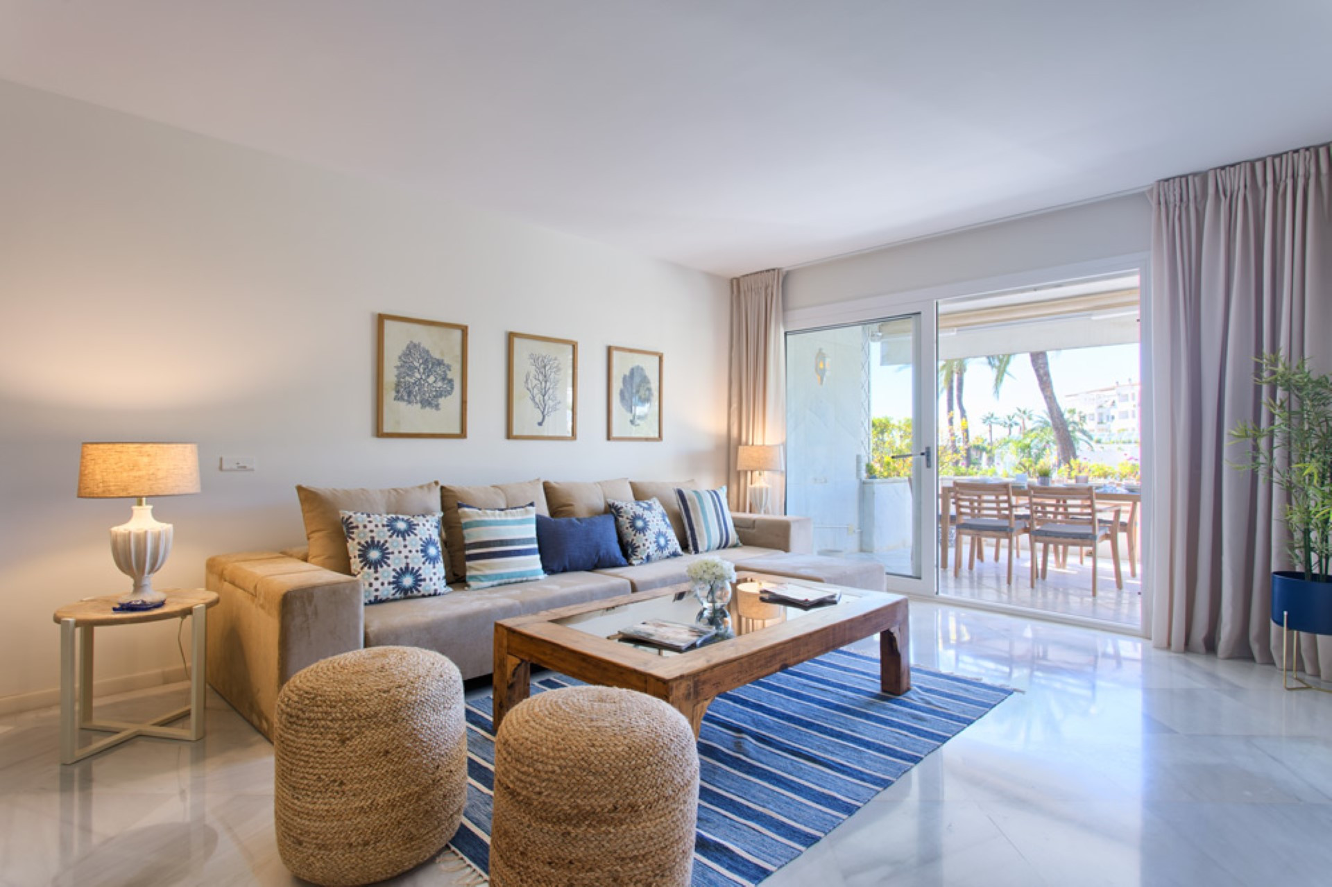 Stunning  3 bedrooms apartment  in  Los Granados,  firstline beach in Puerto Banus