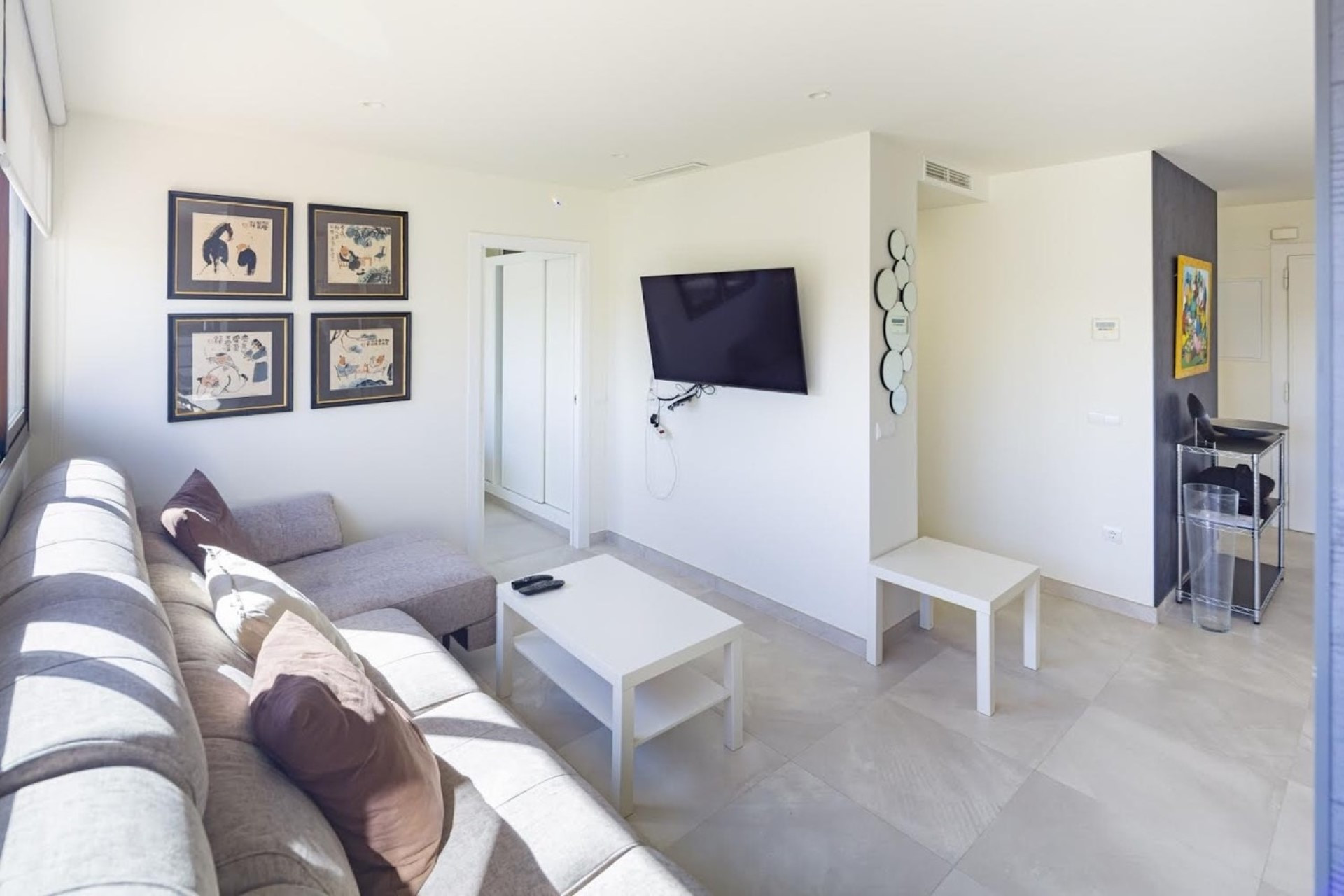 Perfectly located 3 bedroom penthouse in La Dama de Noche, Nueva Andalucia
