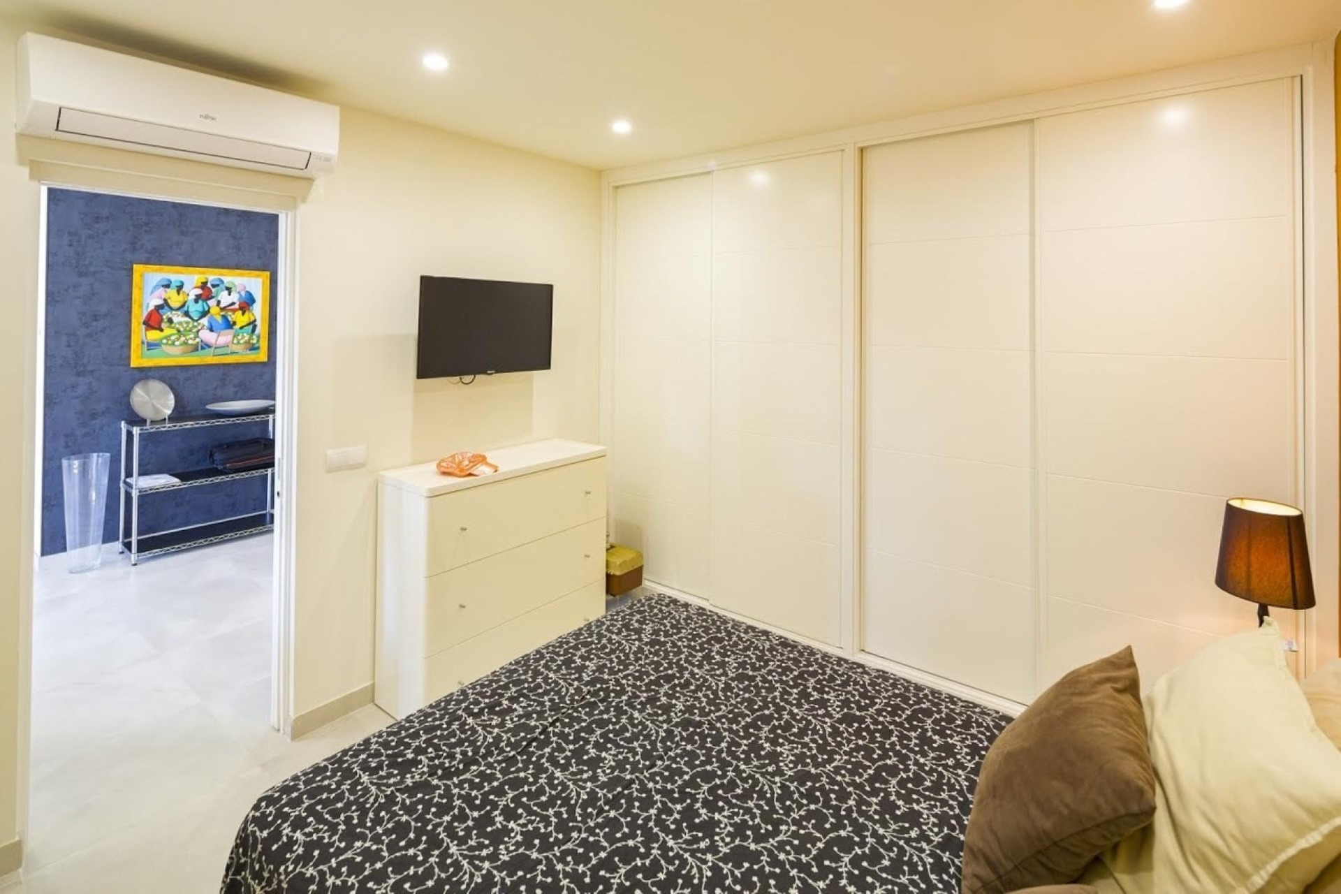 Perfectly located 3 bedroom penthouse in La Dama de Noche, Nueva Andalucia