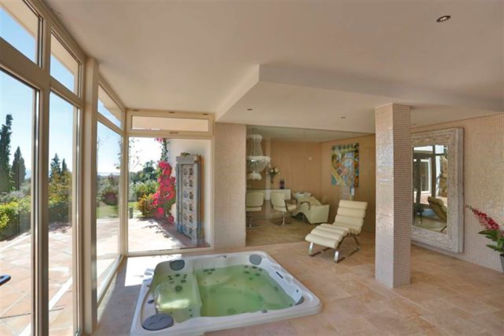 Exclusive 7 bedroom designer villa in Marbella Hill Club, Golden Mile