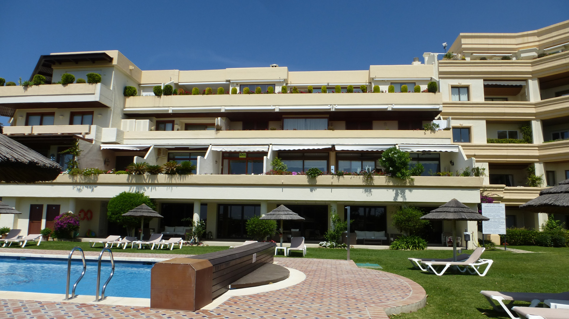 Exclusive 1 bedroom apartment in the Las Brisas Golf Hotel complex.