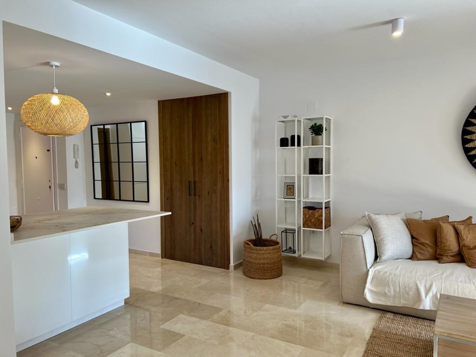 Apartamento de 3 dormitorios en planta baja en San Pedro de Alcántara, Marbella