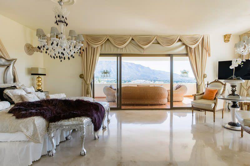 Splendid luxurious villa in Las Brisas, Nueva Andalucia