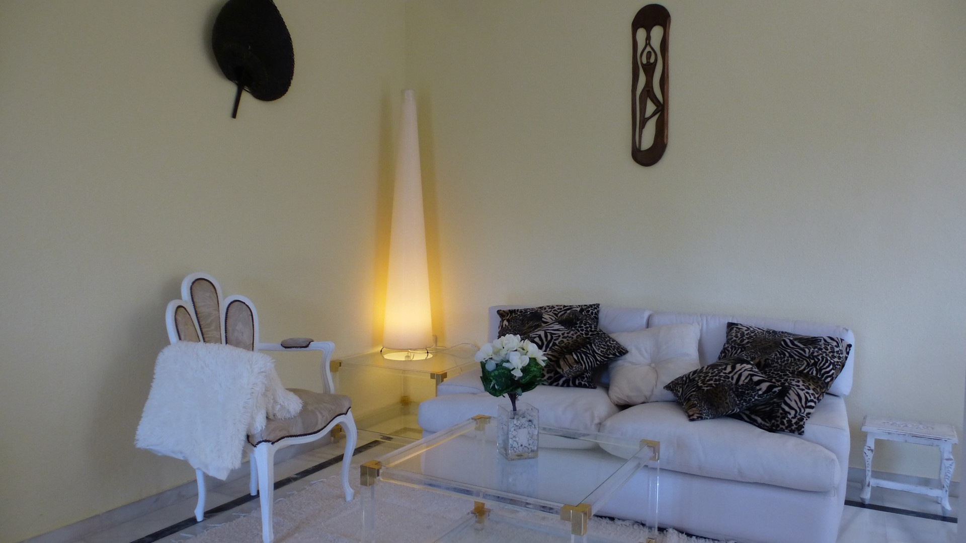 Delightful 4 bedroom corner villa in Lagomar, Nueva Andalucia