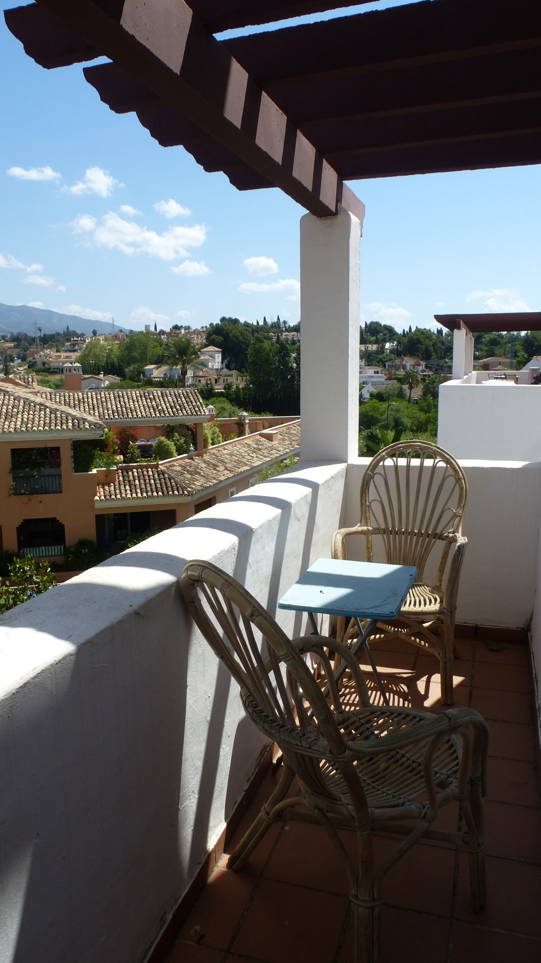 An ideal 2 bedroom apartment in La Maestranza, Nueva Andalucia