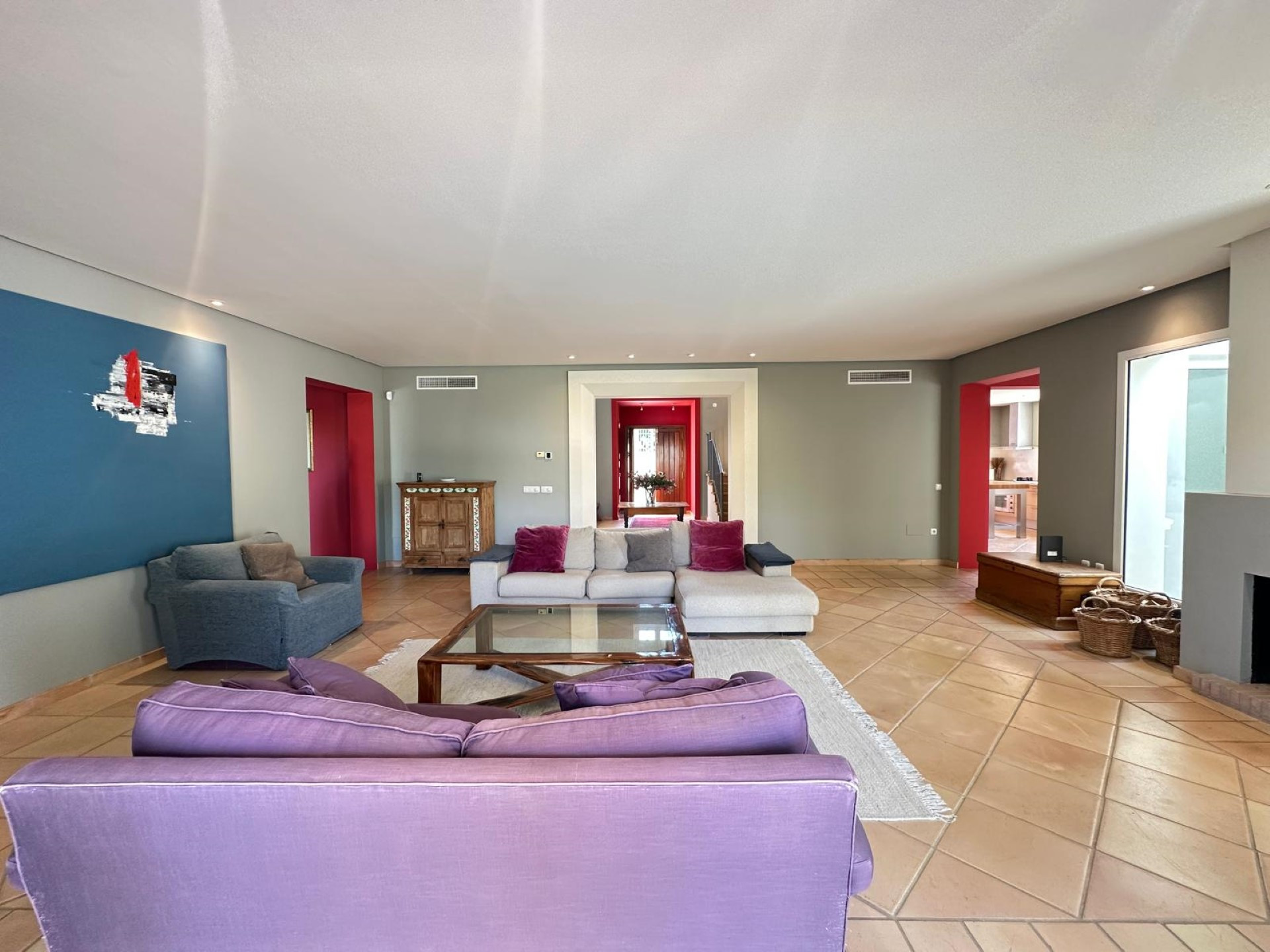 Modern and elegant villa in La Cerquilla, Nueva Andalucia